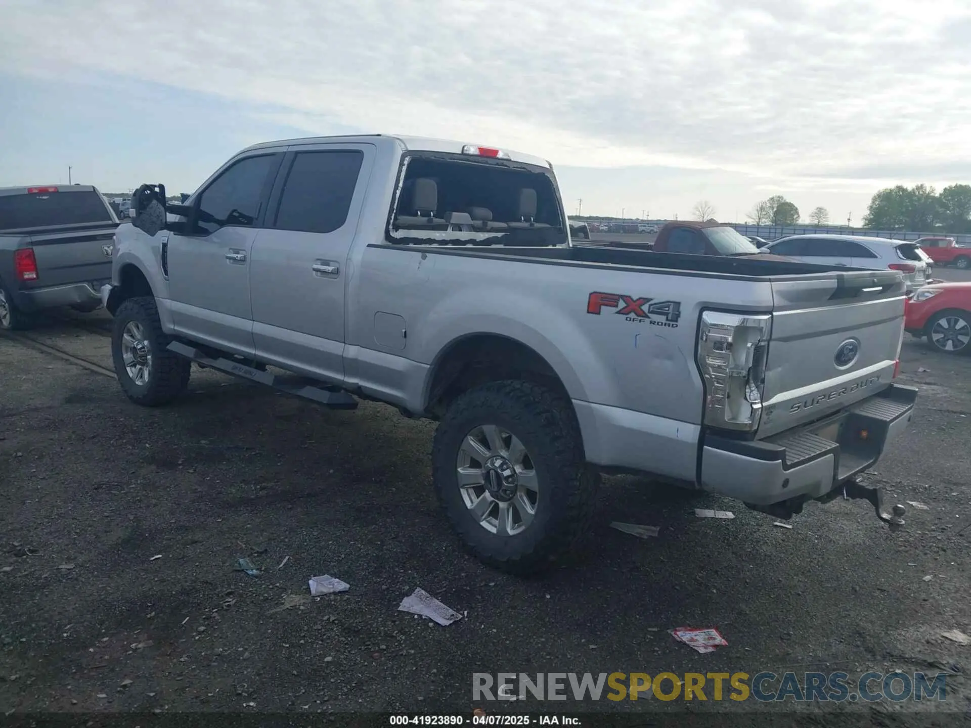 3 Фотография поврежденного автомобиля 1FT7W2B62KED22851 FORD F-250 2019
