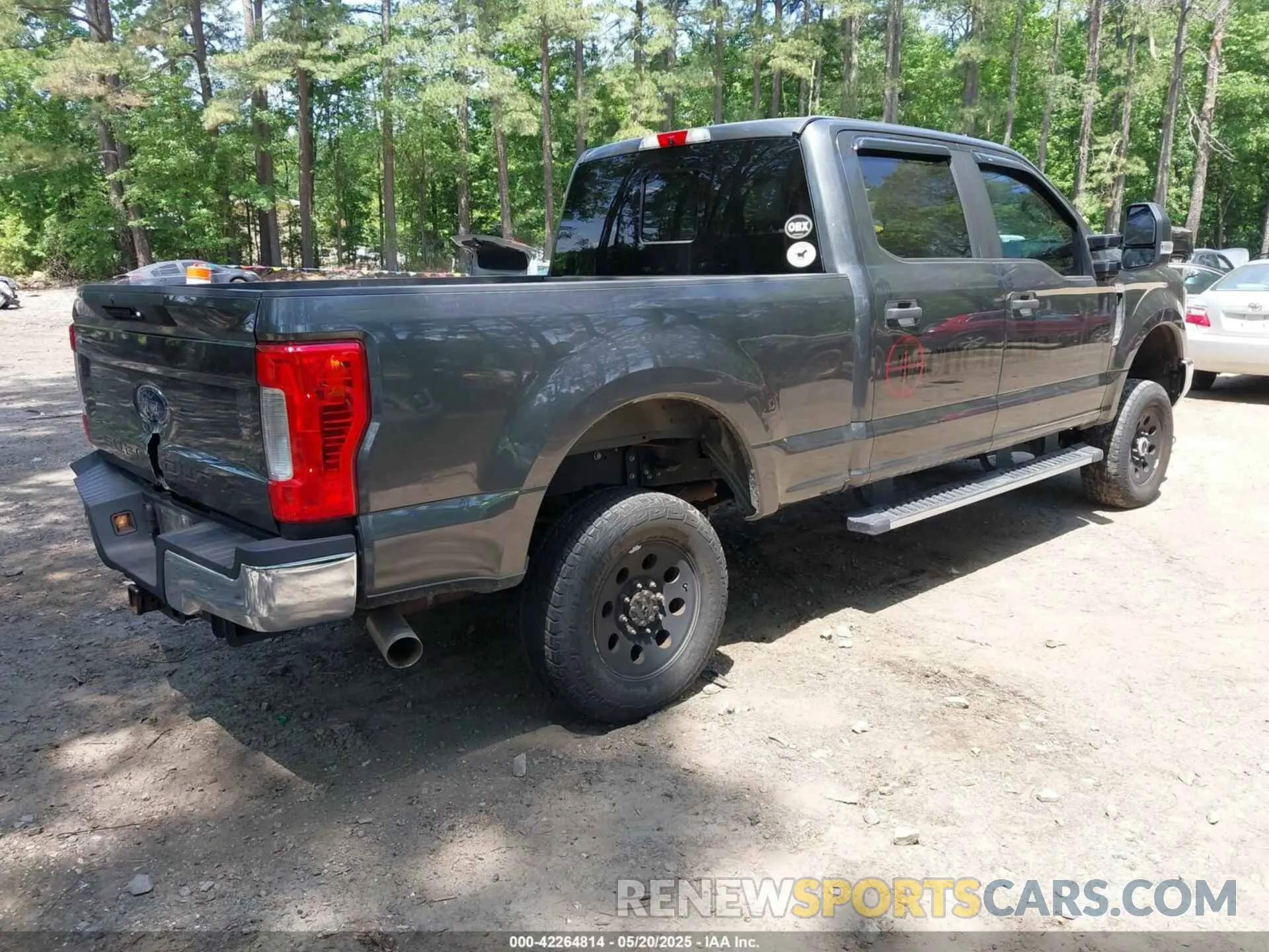 4 Фотография поврежденного автомобиля 1FT7W2B62KEF63891 FORD F-250 2019