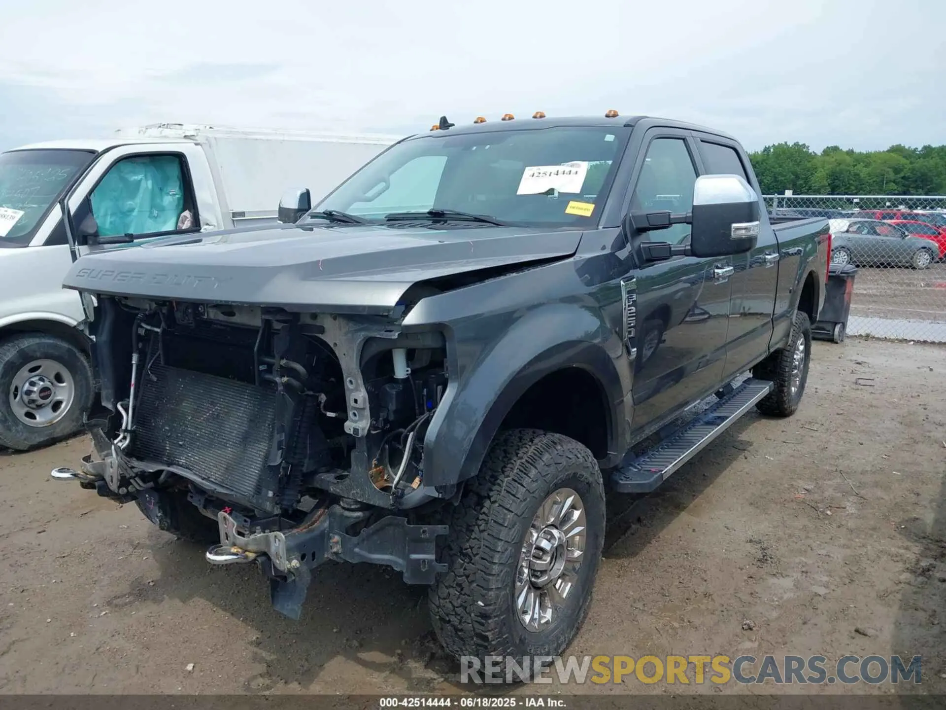 2 Photograph of a damaged car 1FT7W2B62KEG36595 FORD F-250 2019