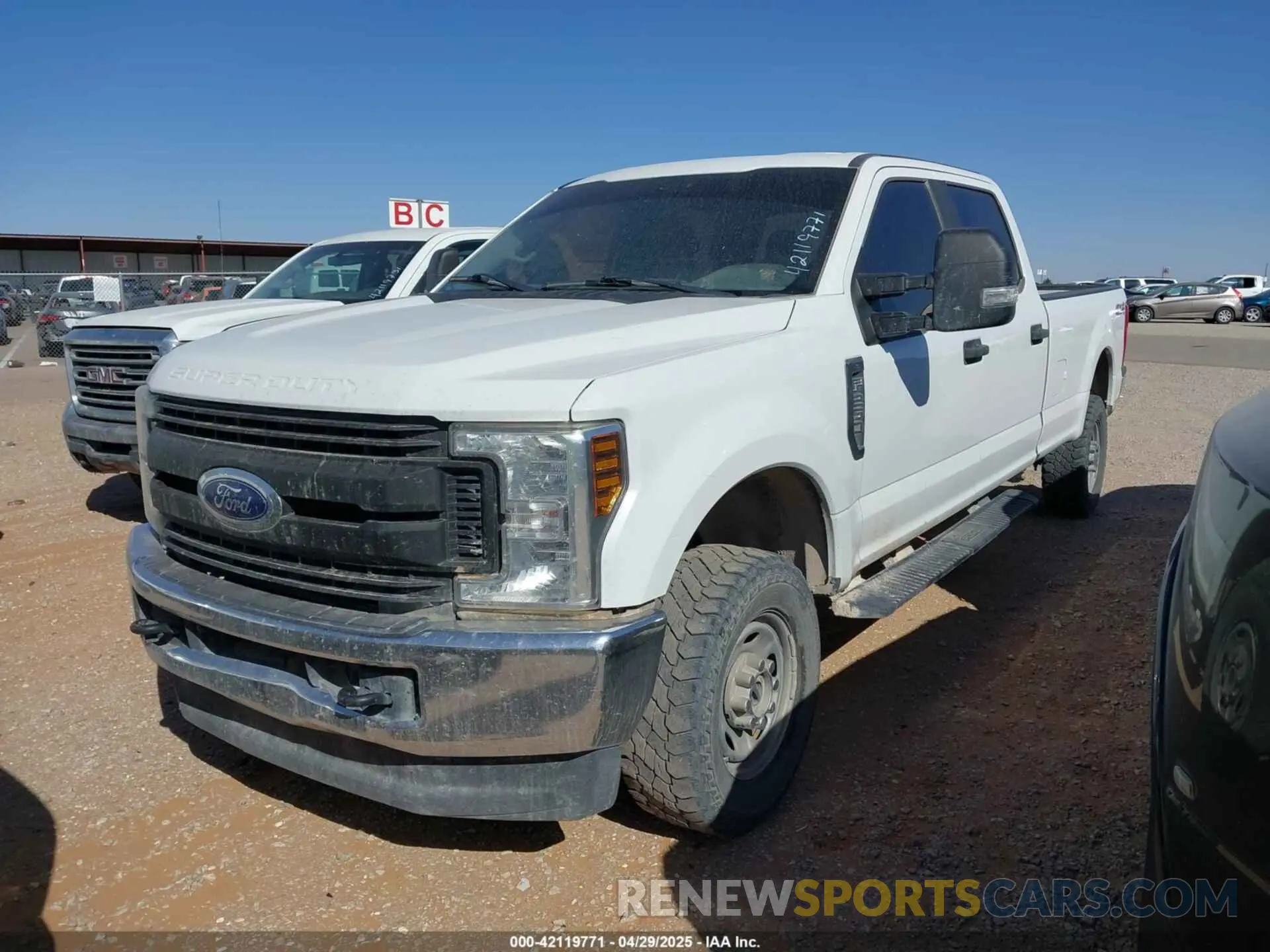 2 Фотография поврежденного автомобиля 1FT7W2B63KEG78824 FORD F-250 2019