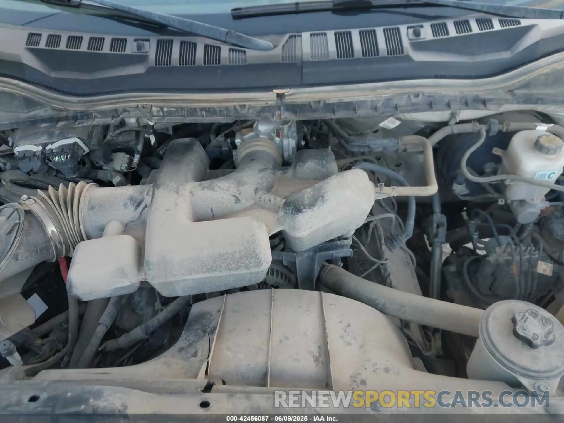 10 Photograph of a damaged car 1FT7W2B63KEG81657 FORD F-250 2019