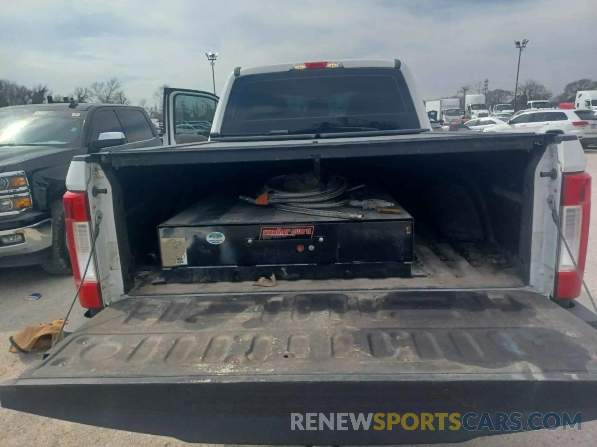 5 Фотография поврежденного автомобиля 1FT7W2B65KEC34294 FORD F-250 2019