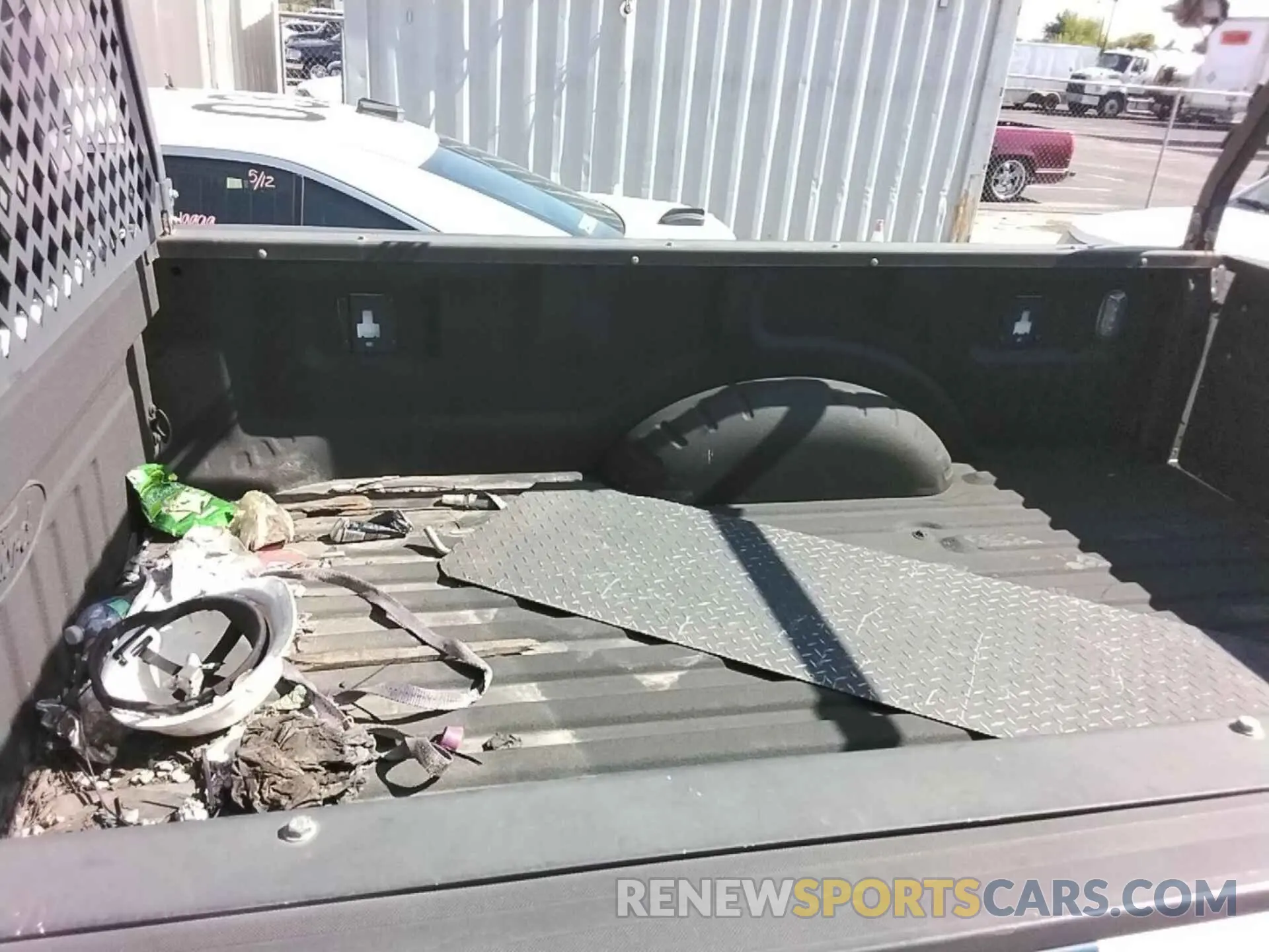 15 Photograph of a damaged car 1FT7W2B66KED04370 FORD F-250 2019