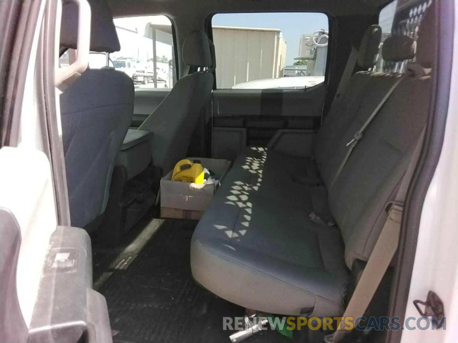 2 Photograph of a damaged car 1FT7W2B66KED04370 FORD F-250 2019