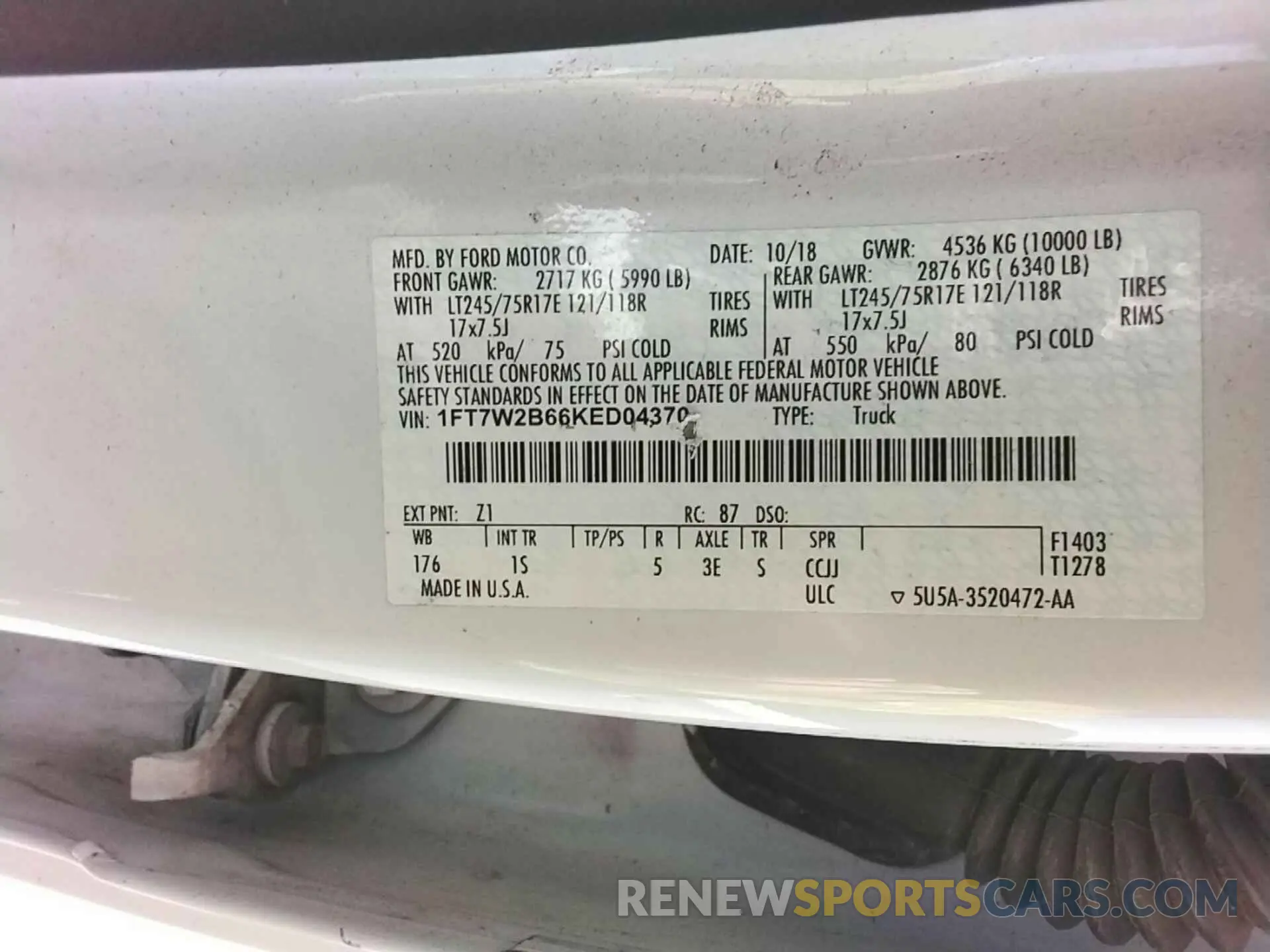 8 Photograph of a damaged car 1FT7W2B66KED04370 FORD F-250 2019