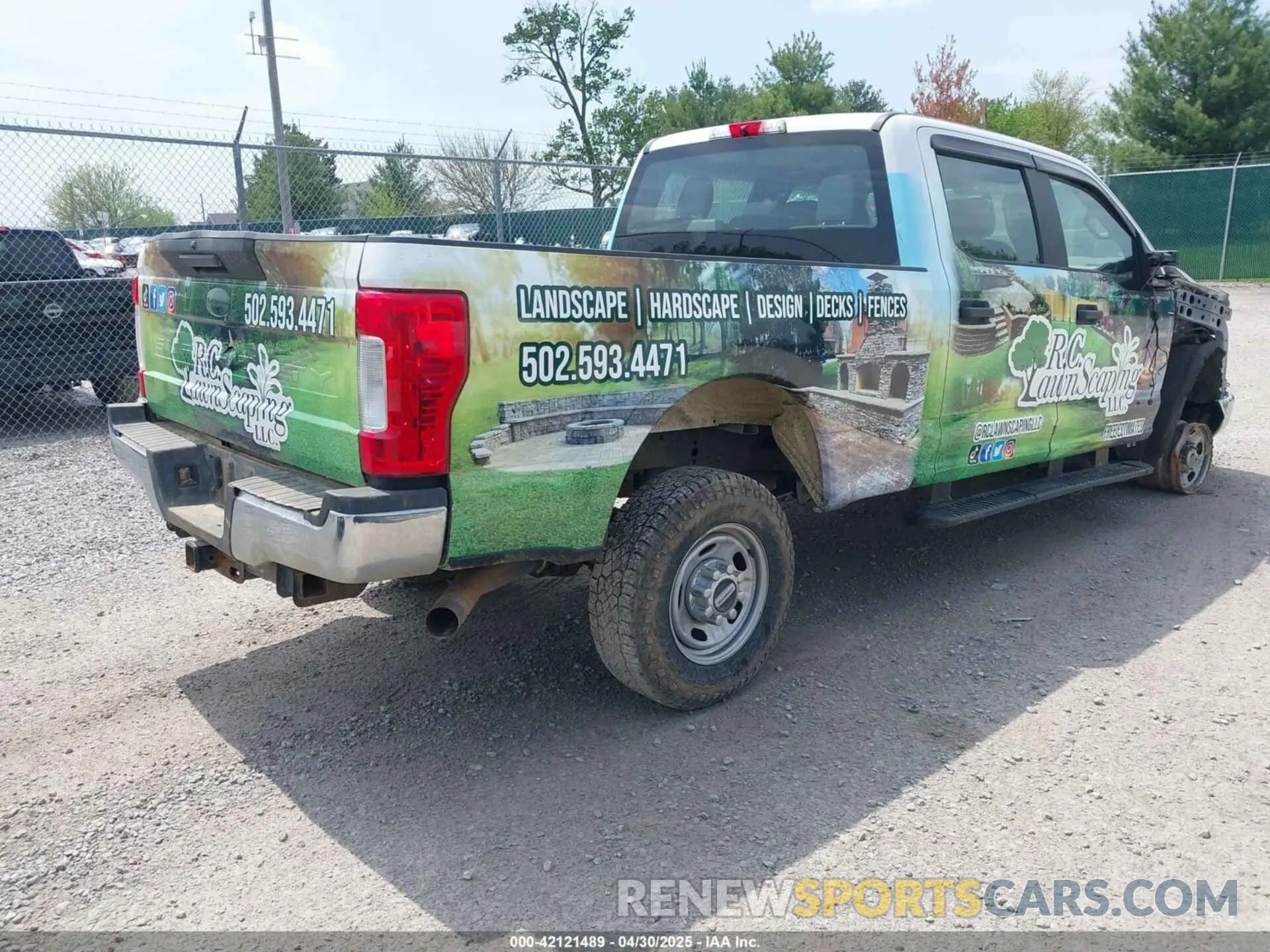 4 Фотография поврежденного автомобиля 1FT7W2B67KEC04570 FORD F-250 2019