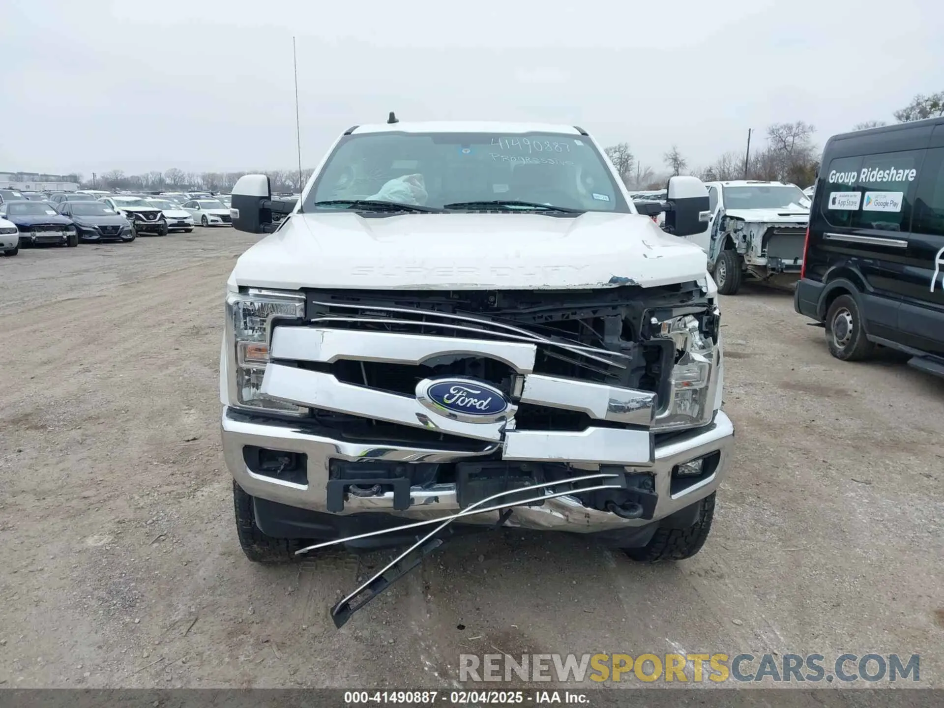 12 Фотография поврежденного автомобиля 1FT7W2B6XKEC60227 FORD F-250 2019