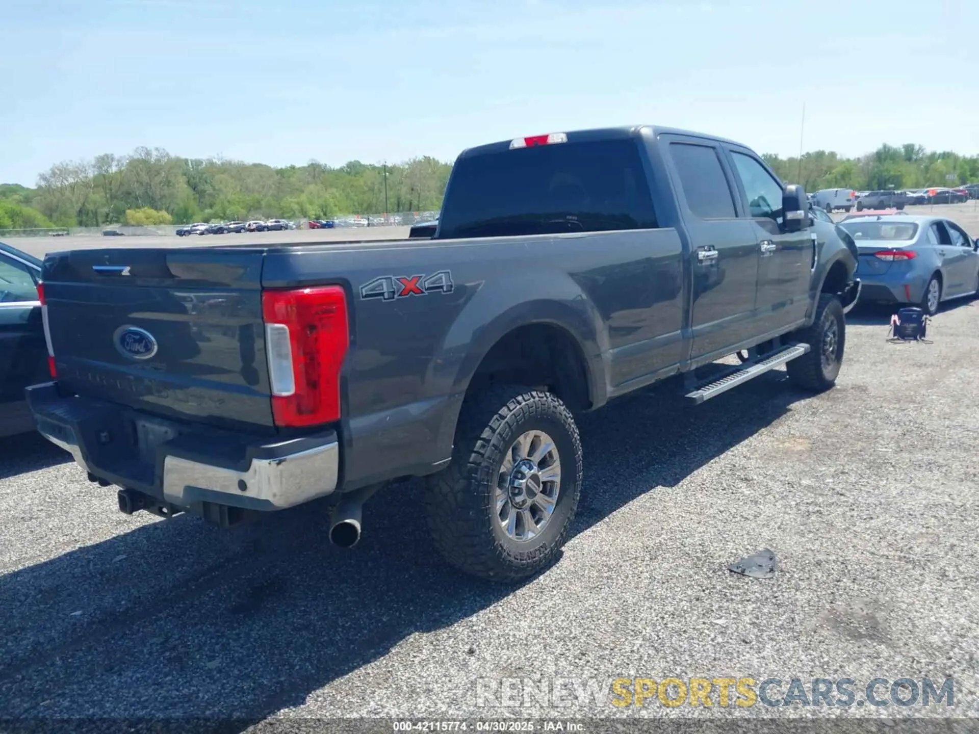 4 Фотография поврежденного автомобиля 1FT7W2B6XKED46072 FORD F-250 2019