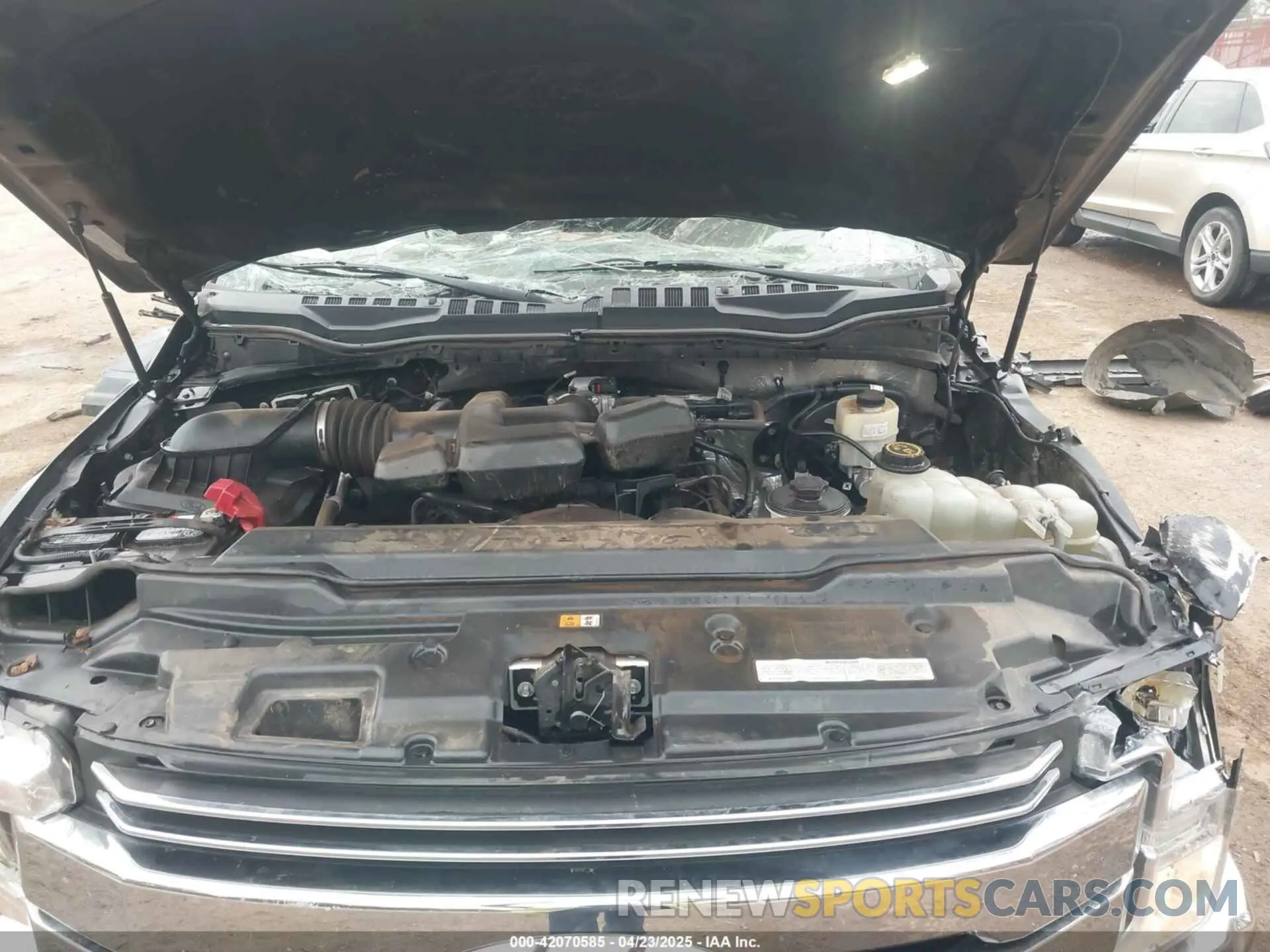 10 Photograph of a damaged car 1FT7W2B6XKEF64755 FORD F-250 2019