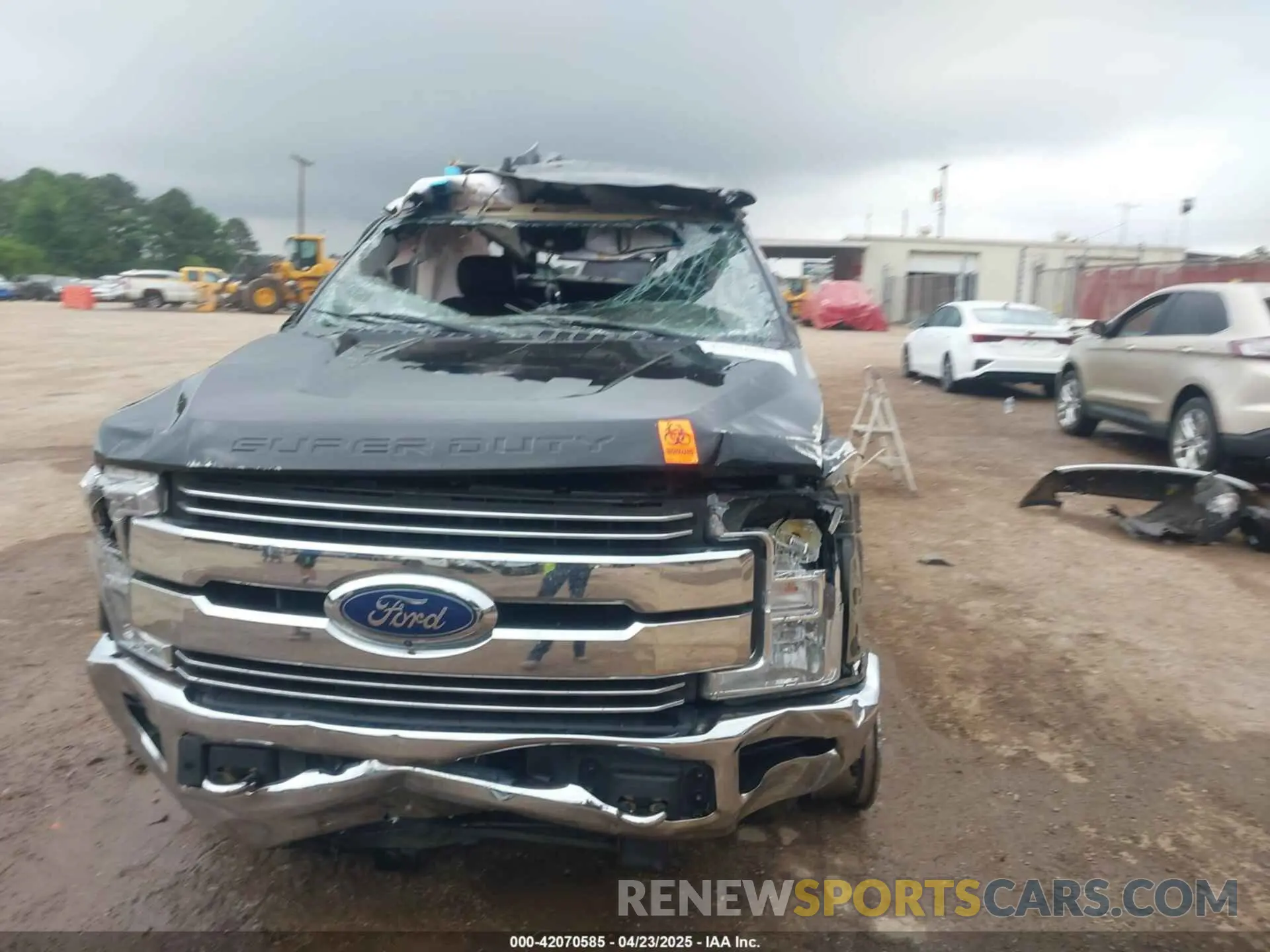 13 Photograph of a damaged car 1FT7W2B6XKEF64755 FORD F-250 2019