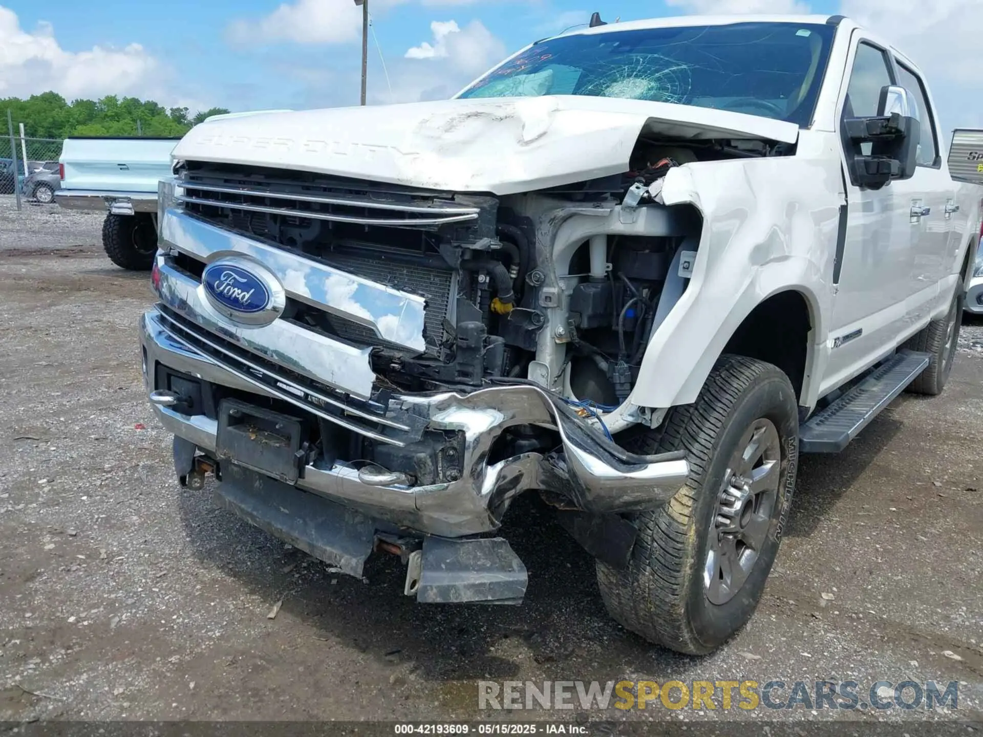 6 Фотография поврежденного автомобиля 1FT7W2BT1KEG35217 FORD F-250 2019