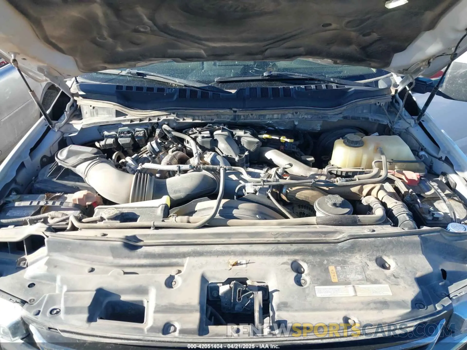 10 Photograph of a damaged car 1FT7W2BT1KEG39753 FORD F-250 2019