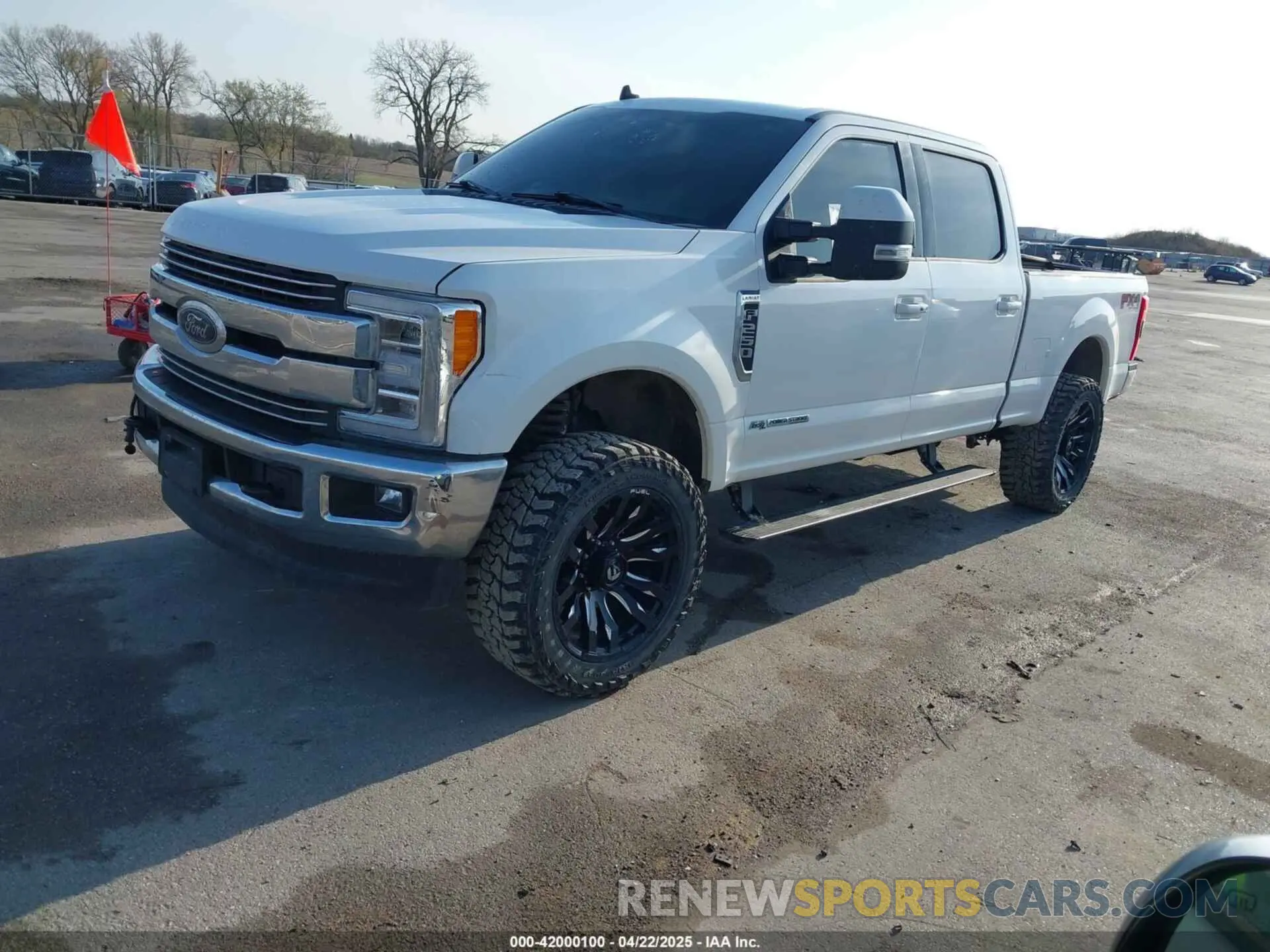 2 Фотография поврежденного автомобиля 1FT7W2BT2KEC22660 FORD F-250 2019