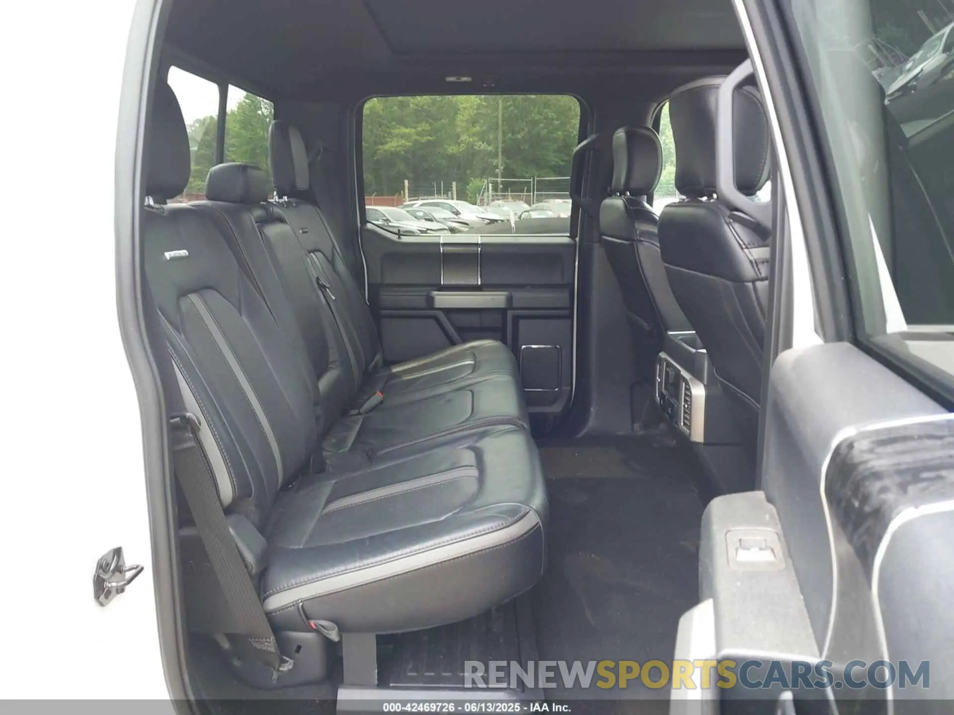 8 Фотография поврежденного автомобиля 1FT7W2BT2KED20295 FORD F-250 2019