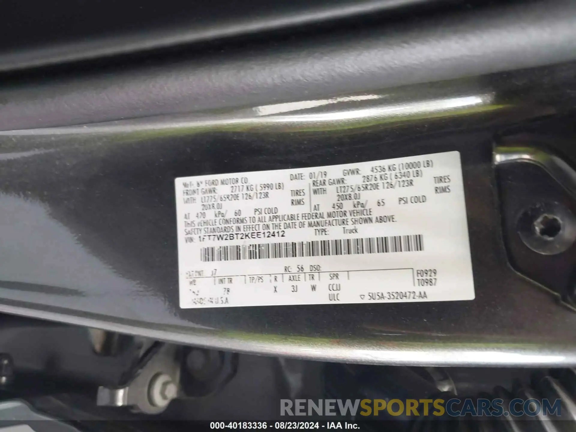 9 Photograph of a damaged car 1FT7W2BT2KEE12412 FORD F-250 2019