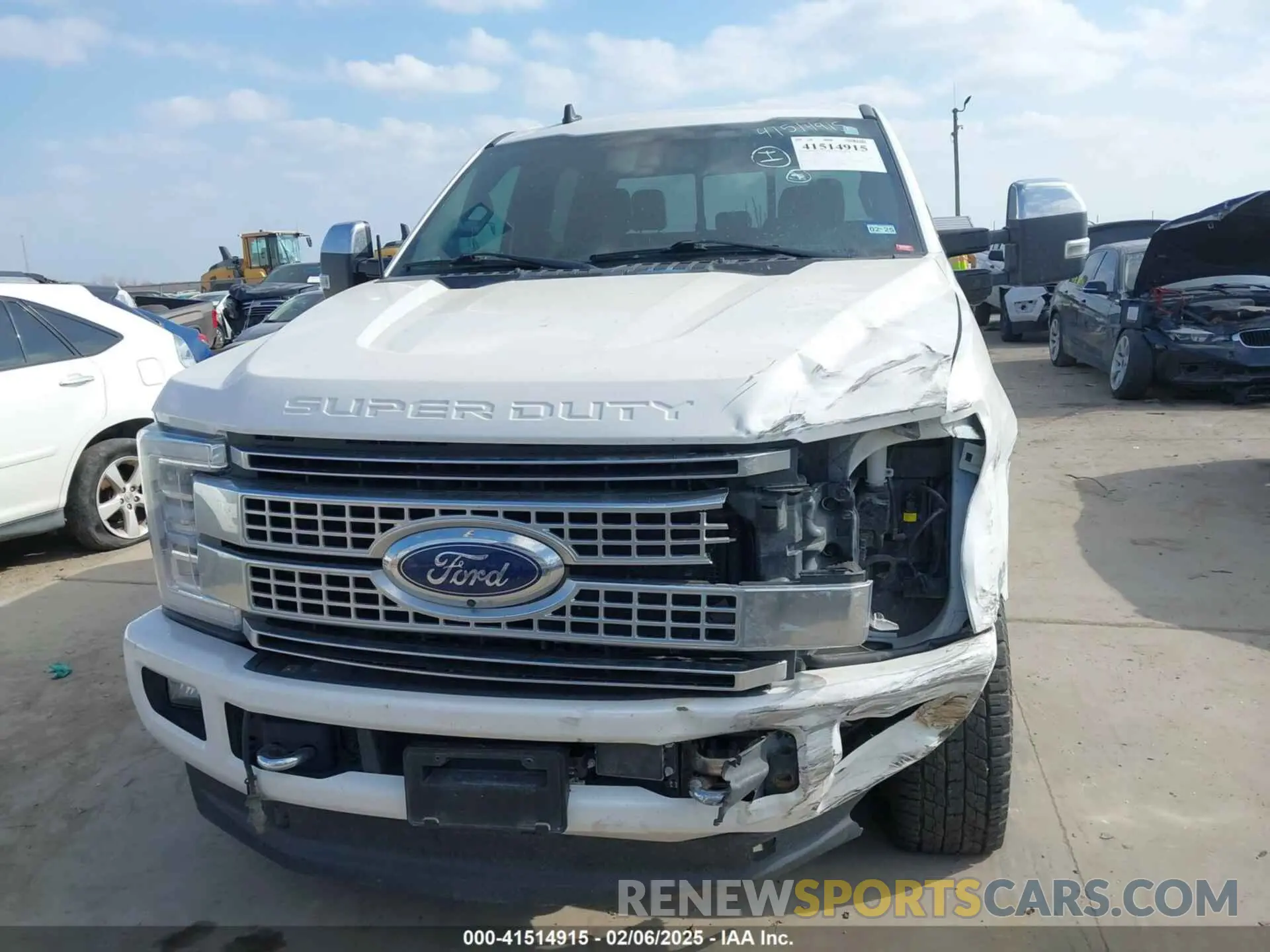 13 Фотография поврежденного автомобиля 1FT7W2BT3KEC05382 FORD F-250 2019
