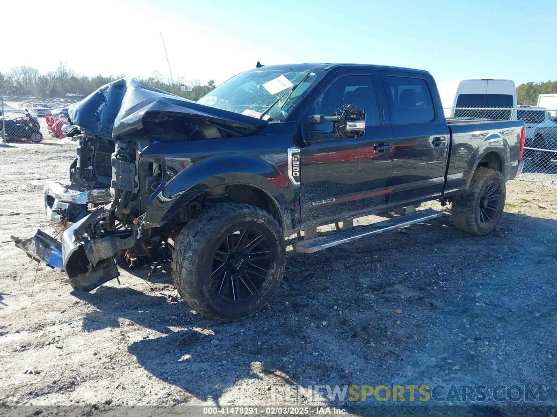 2 Photograph of a damaged car 1FT7W2BT3KEE65605 FORD F-250 2019