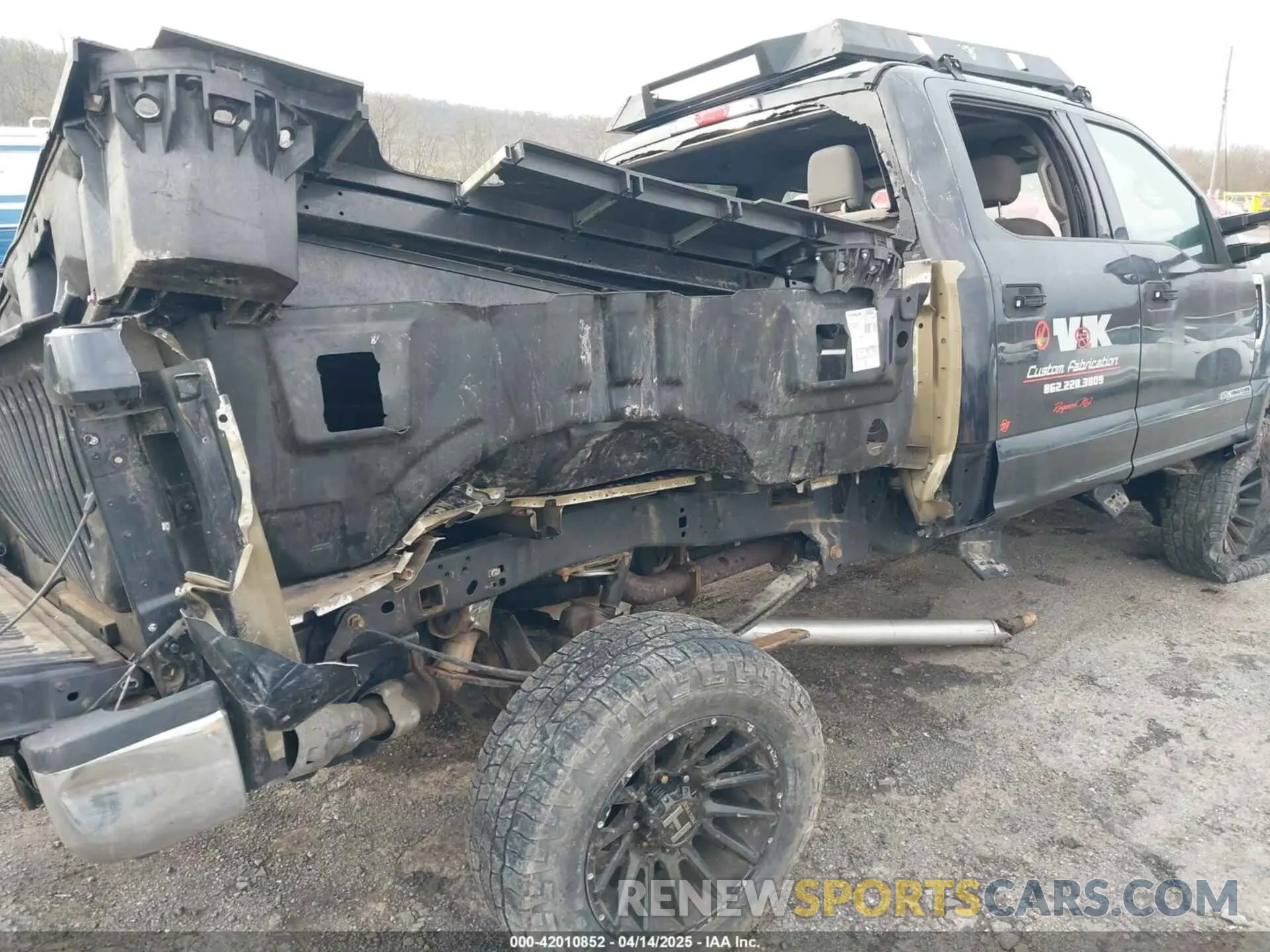6 Photograph of a damaged car 1FT7W2BT3KEF51447 FORD F-250 2019
