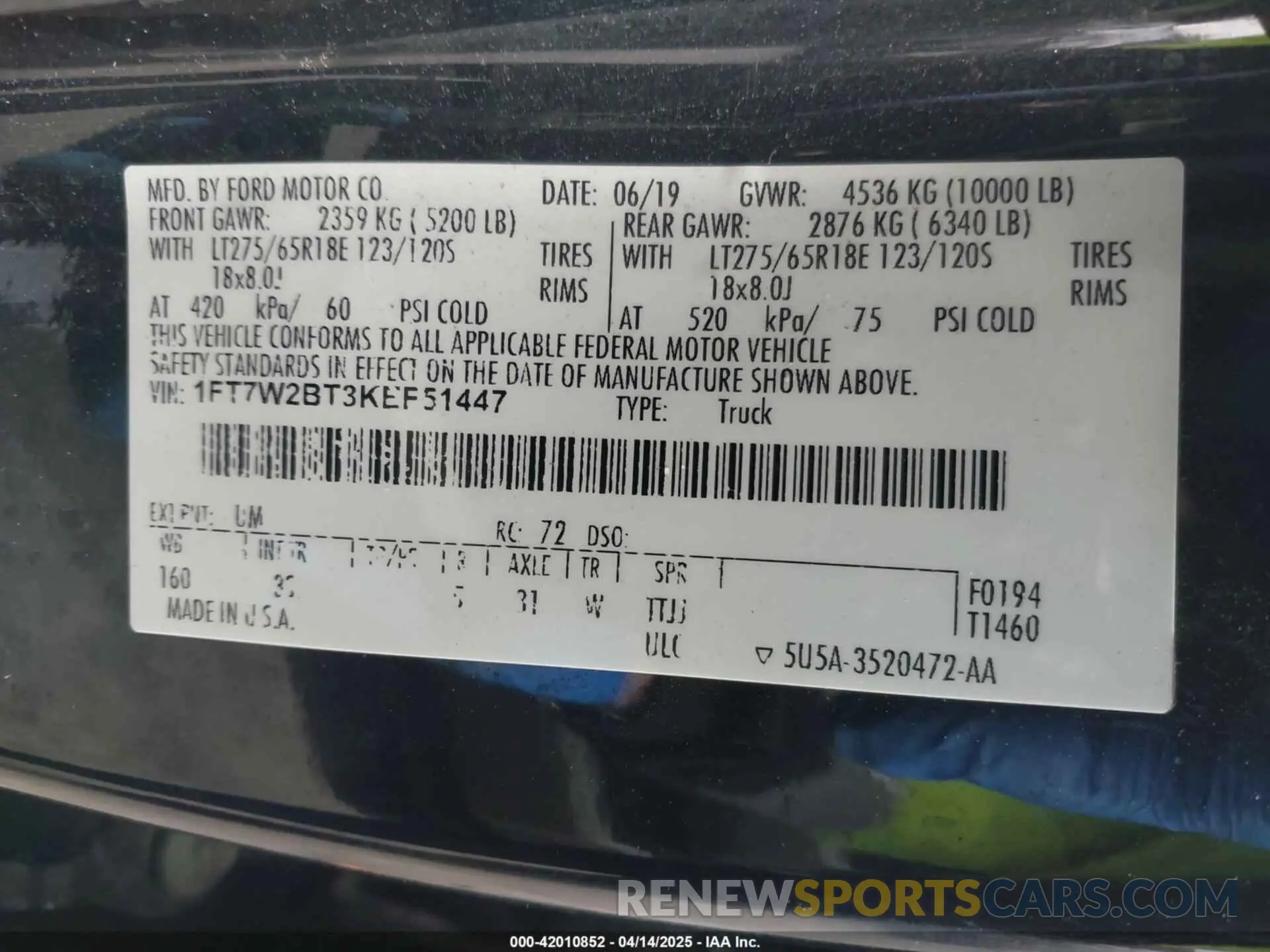 9 Photograph of a damaged car 1FT7W2BT3KEF51447 FORD F-250 2019