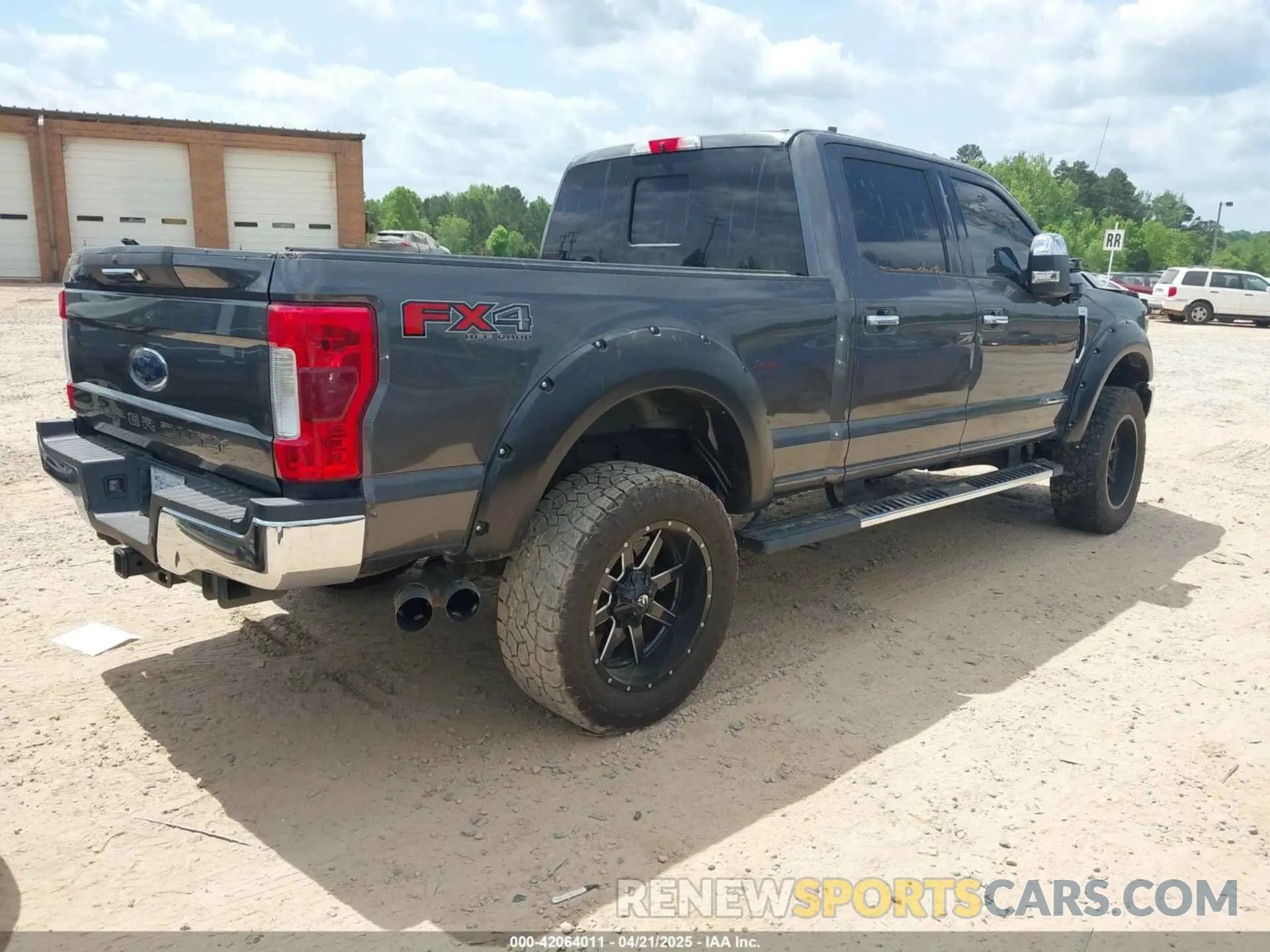 4 Фотография поврежденного автомобиля 1FT7W2BT4KEC03043 FORD F-250 2019