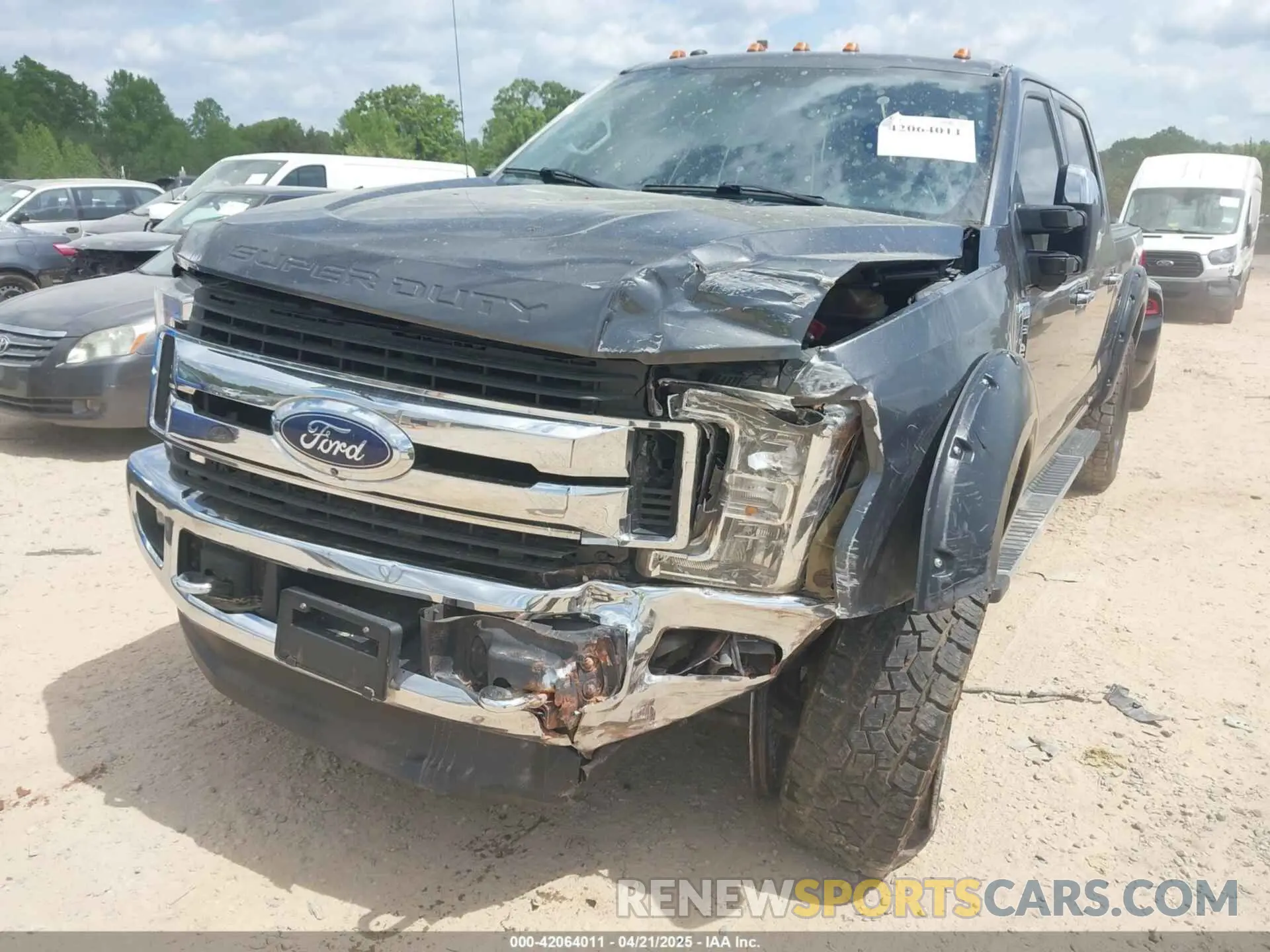 6 Фотография поврежденного автомобиля 1FT7W2BT4KEC03043 FORD F-250 2019