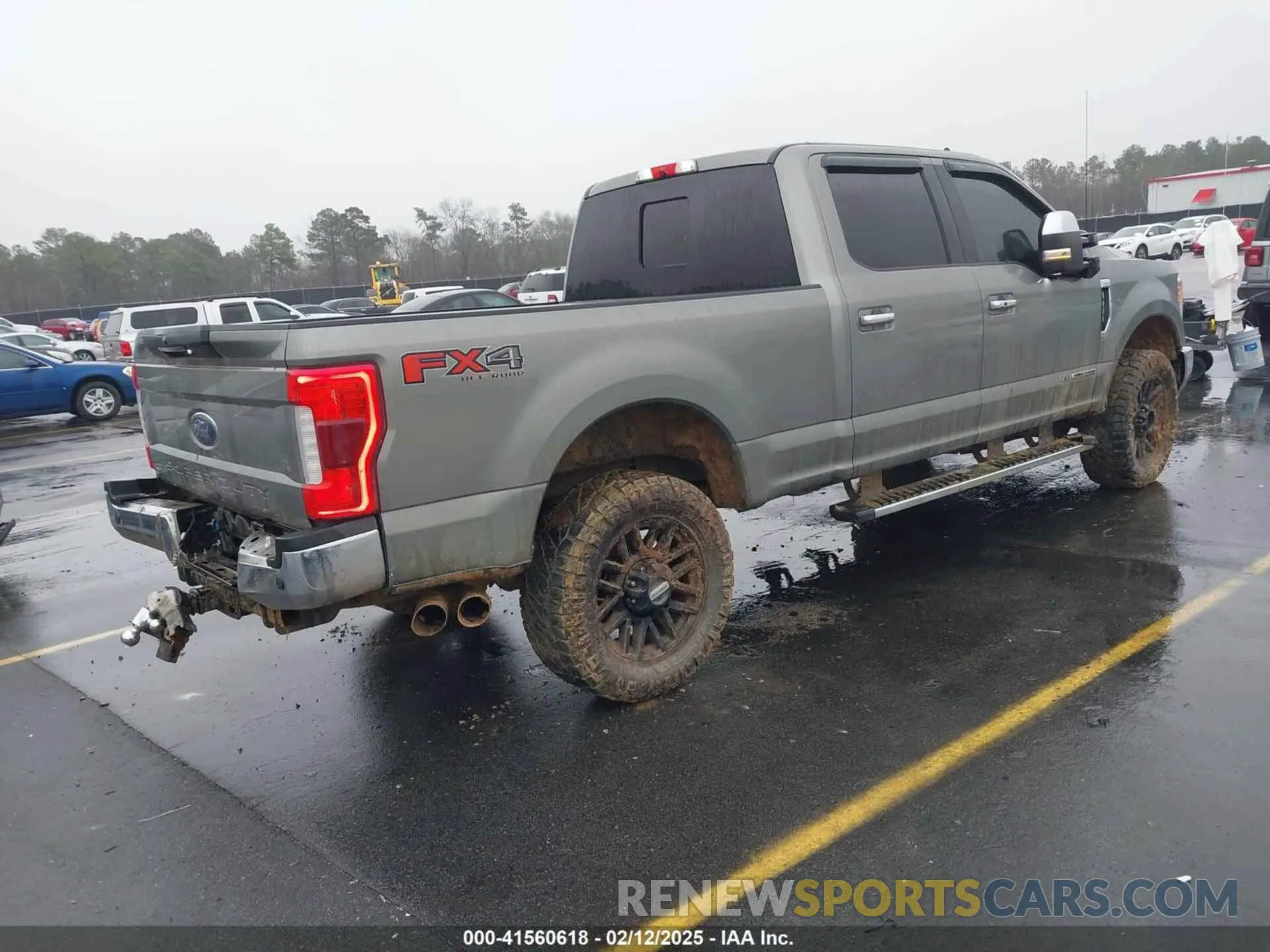 4 Photograph of a damaged car 1FT7W2BT4KEC65736 FORD F-250 2019