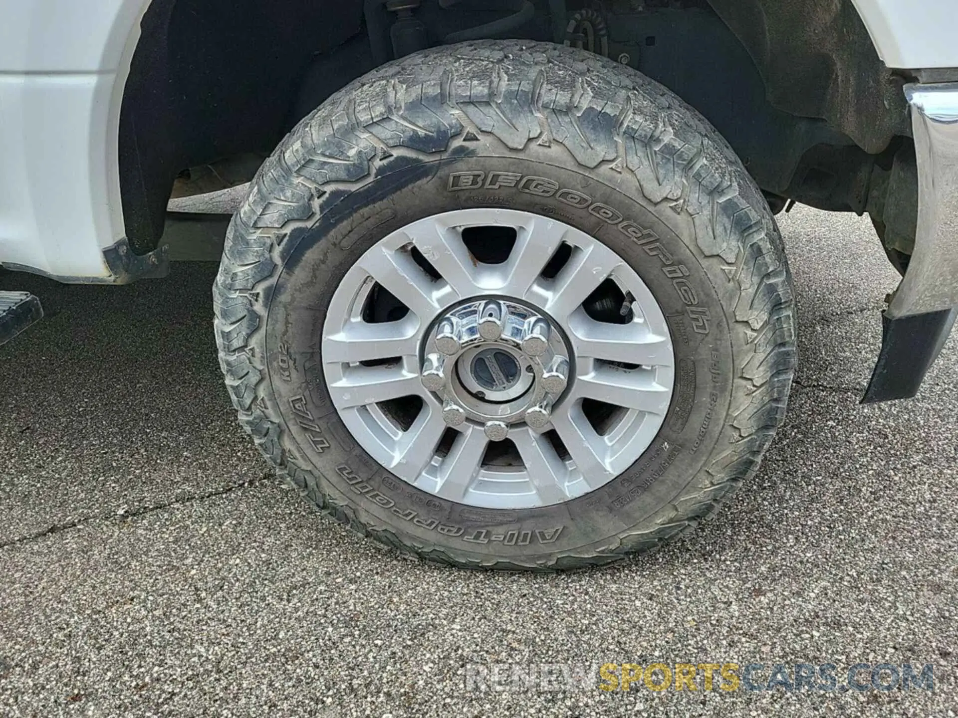 2 Фотография поврежденного автомобиля 1FT7W2BT4KEG47961 FORD F-250 2019