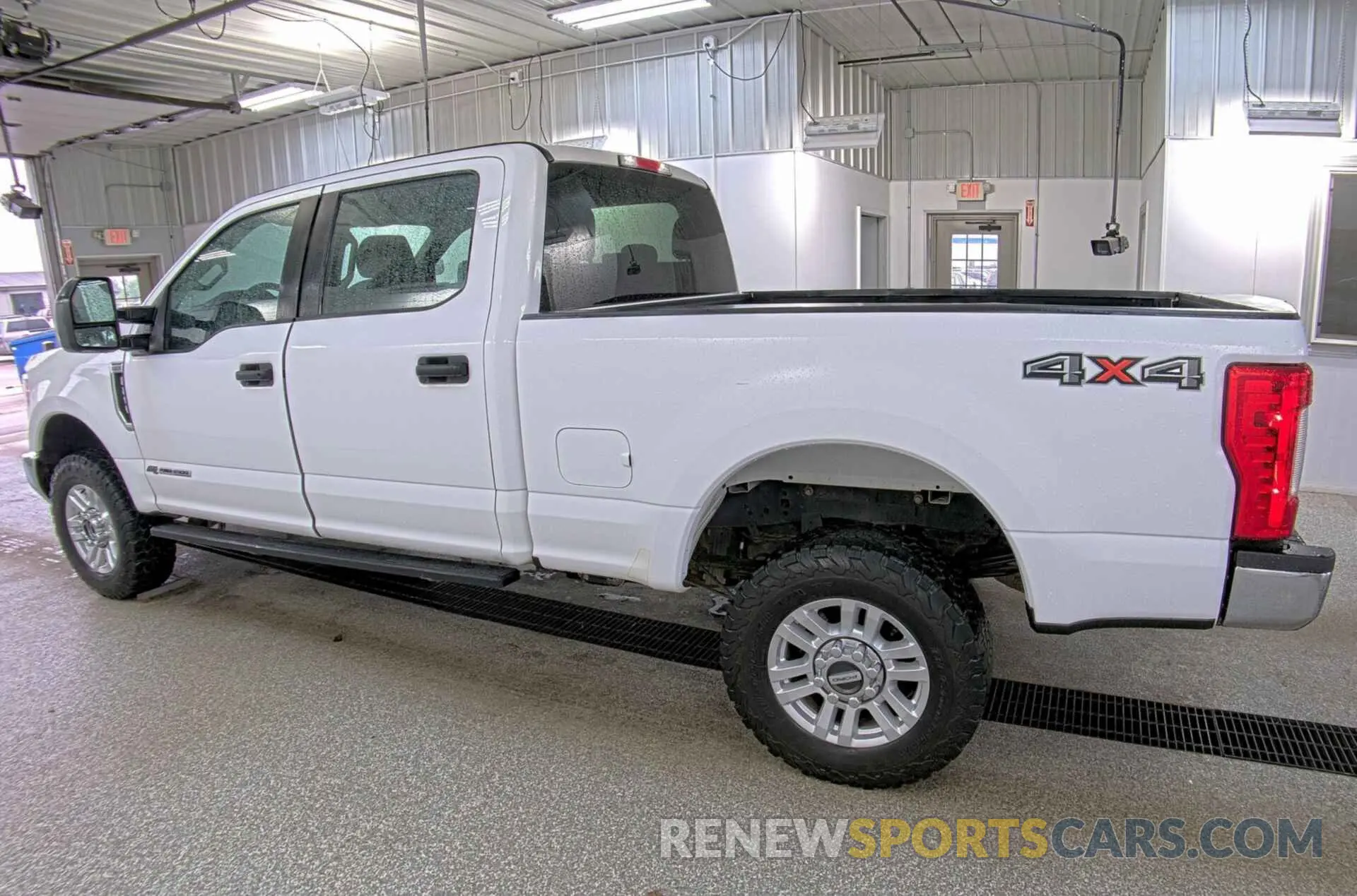 7 Фотография поврежденного автомобиля 1FT7W2BT4KEG47961 FORD F-250 2019