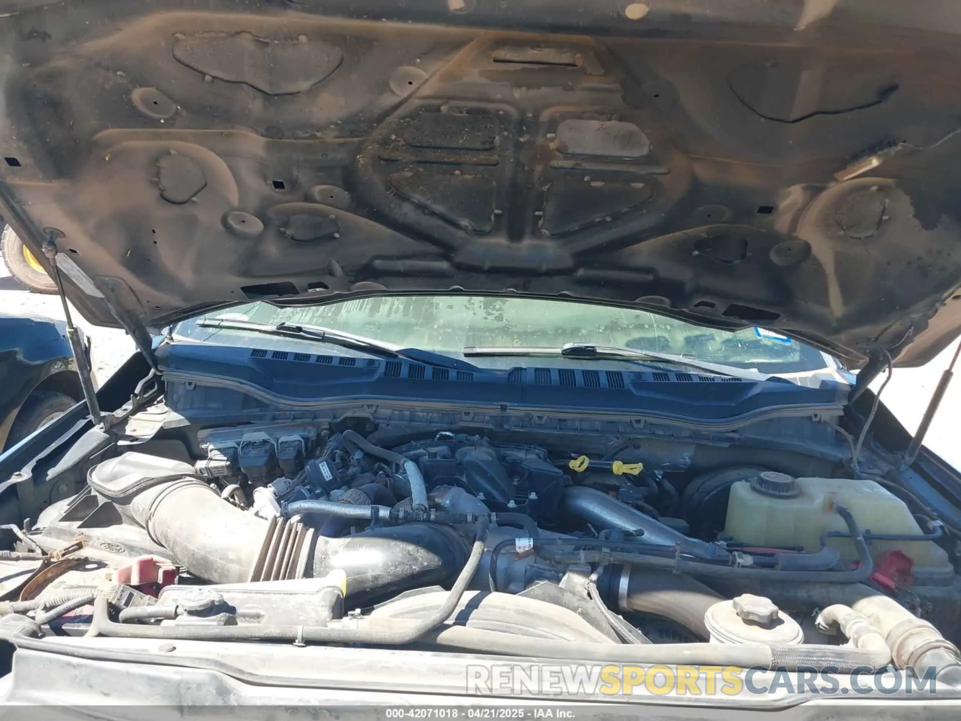 10 Photograph of a damaged car 1FT7W2BT5KEF39476 FORD F-250 2019