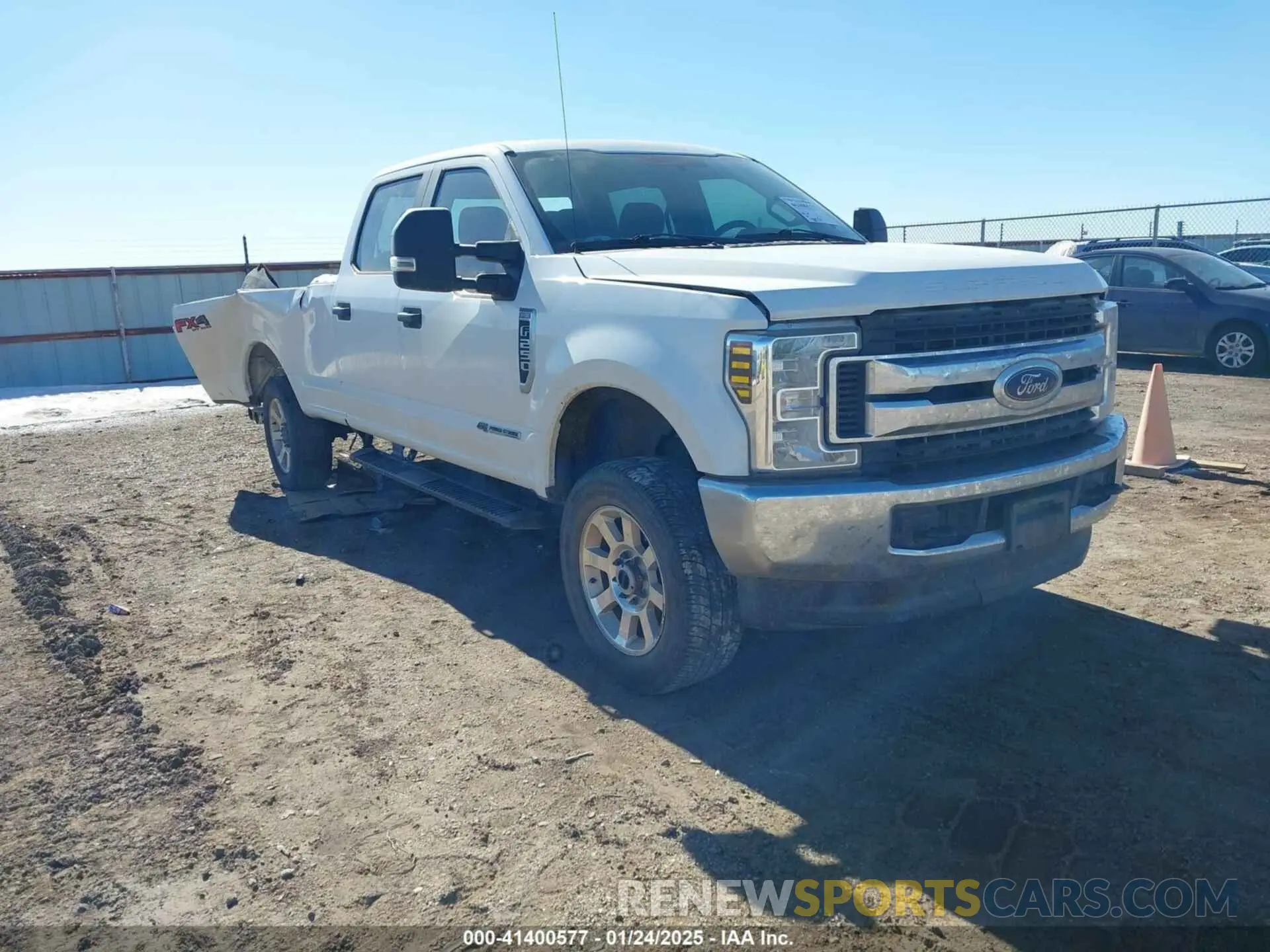 1 Photograph of a damaged car 1FT7W2BT7KED25993 FORD F-250 2019