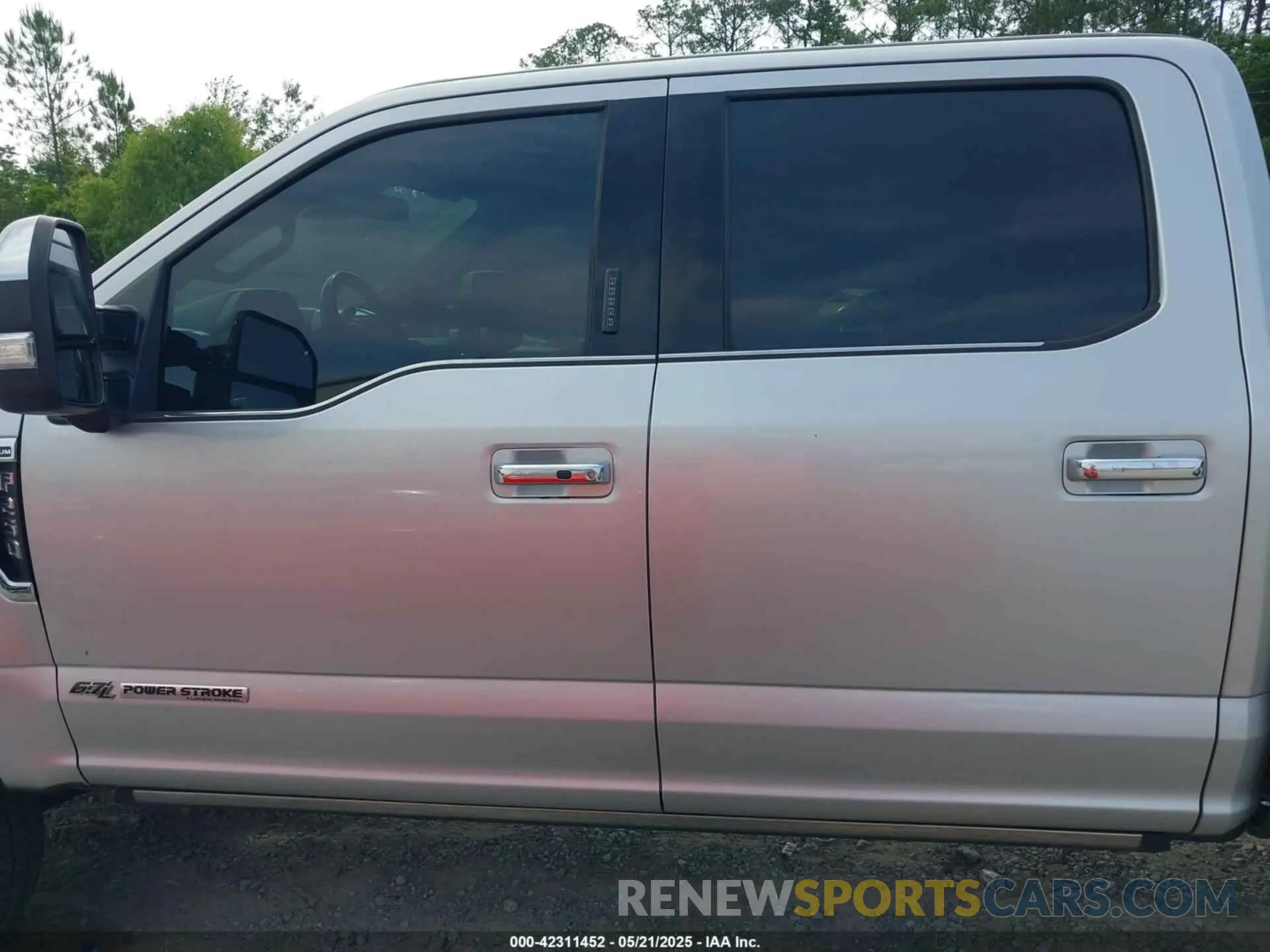 14 Photograph of a damaged car 1FT7W2BT7KEG65807 FORD F-250 2019
