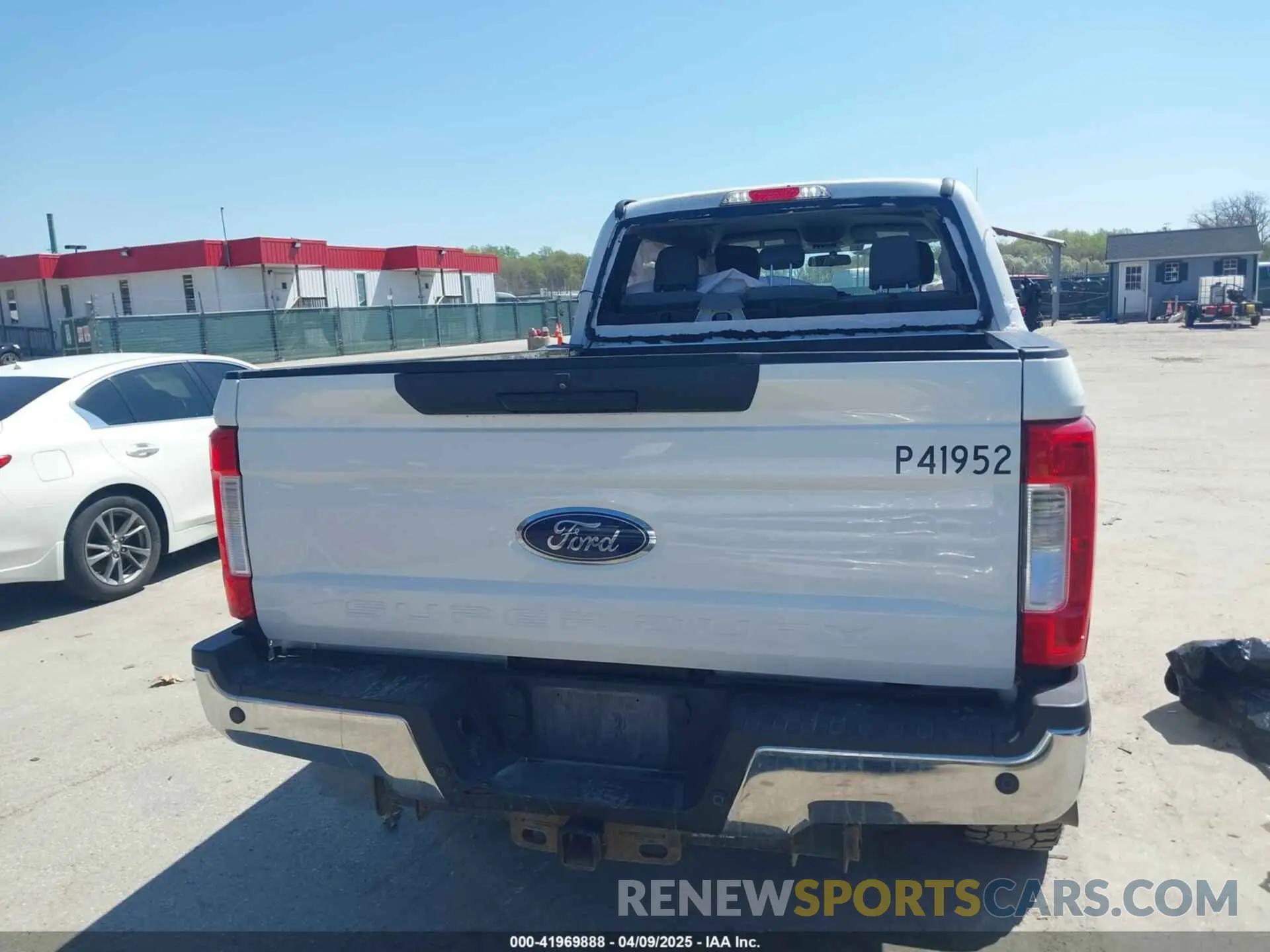 16 Фотография поврежденного автомобиля 1FT7W2BT8KEC84046 FORD F-250 2019