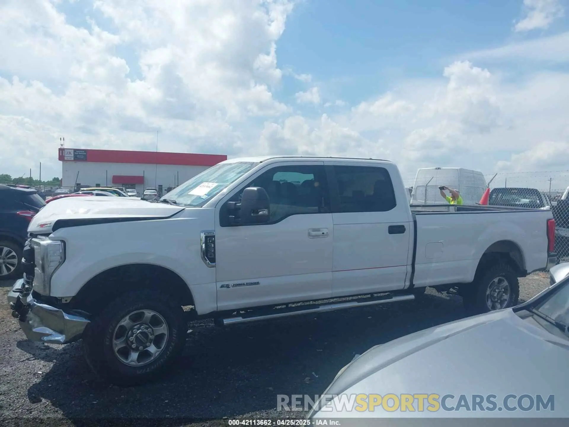 14 Photograph of a damaged car 1FT7W2BT8KED67444 FORD F-250 2019