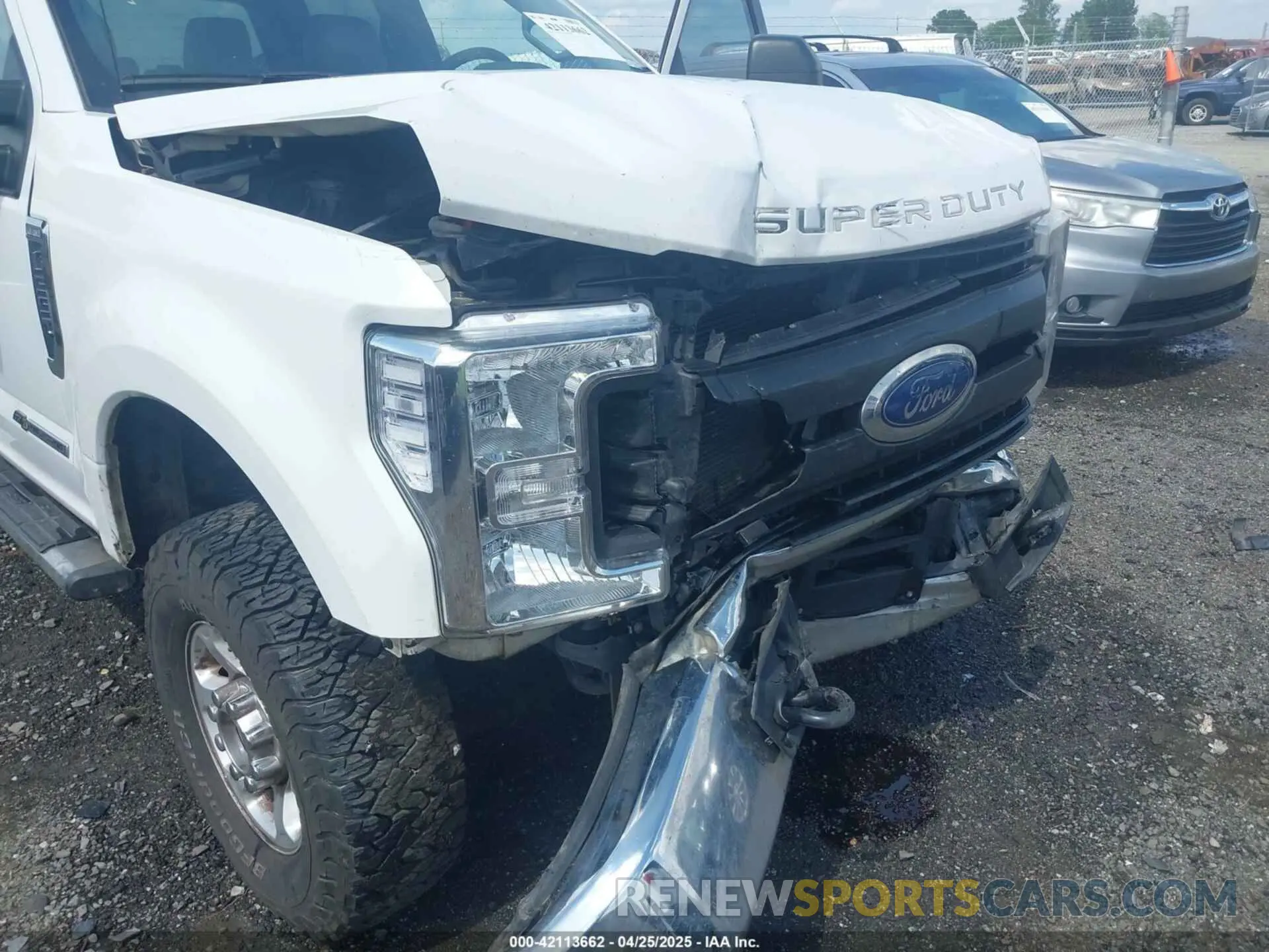 6 Photograph of a damaged car 1FT7W2BT8KED67444 FORD F-250 2019