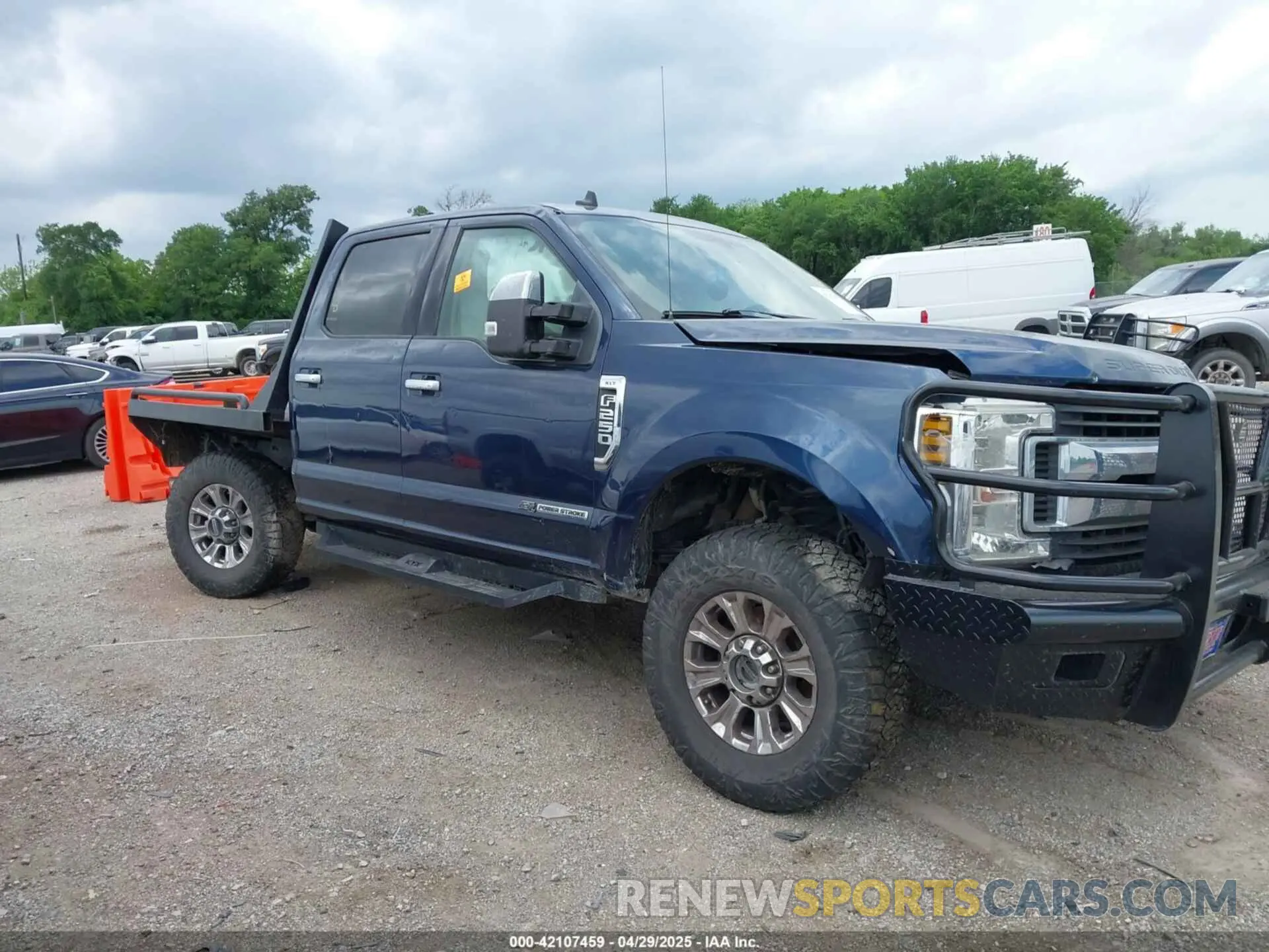 1 Фотография поврежденного автомобиля 1FT7W2BT8KEF65313 FORD F-250 2019
