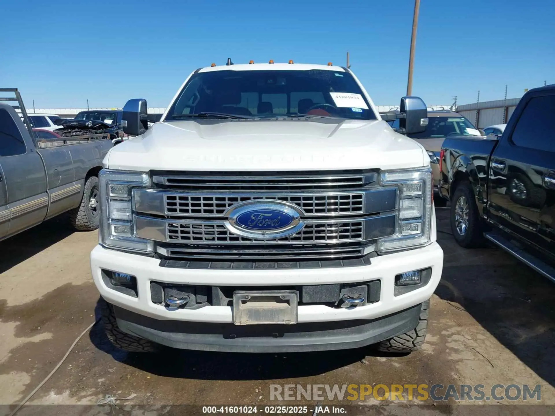 13 Photograph of a damaged car 1FT7W2BT8KEG16454 FORD F-250 2019