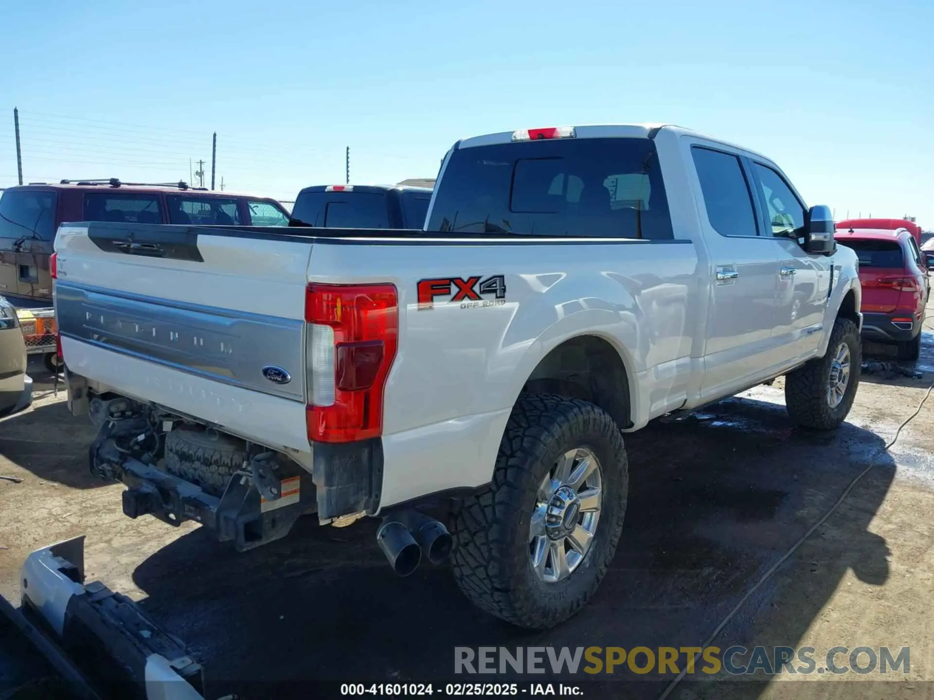 4 Photograph of a damaged car 1FT7W2BT8KEG16454 FORD F-250 2019