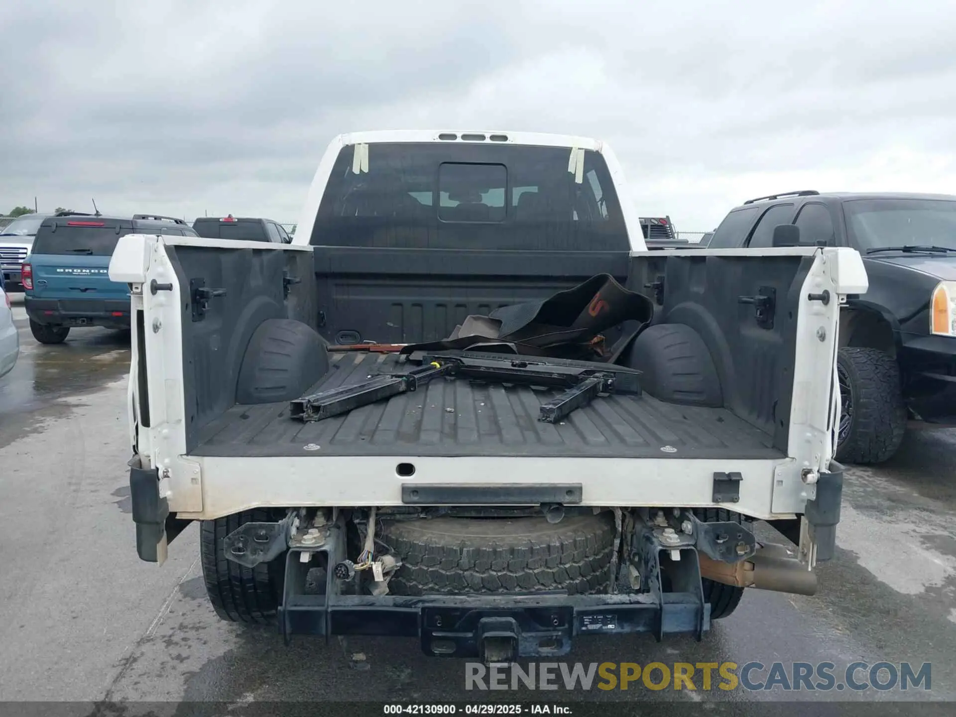 17 Фотография поврежденного автомобиля 1FT7W2BT9KEG16186 FORD F-250 2019