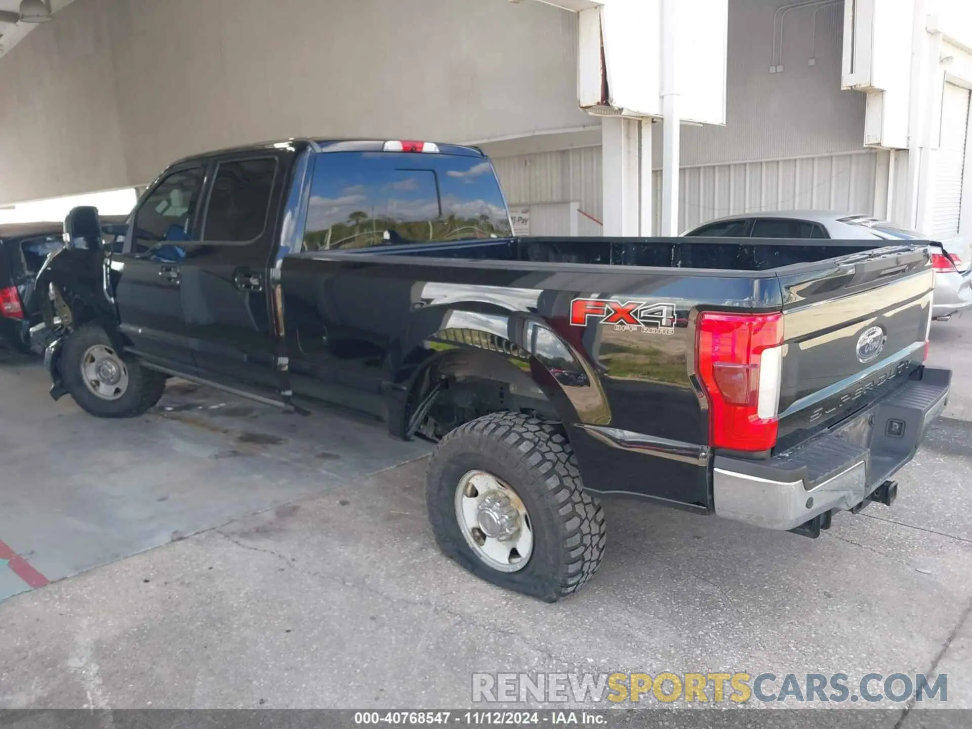 3 Фотография поврежденного автомобиля 1FT7W2BTXKEC87594 FORD F-250 2019