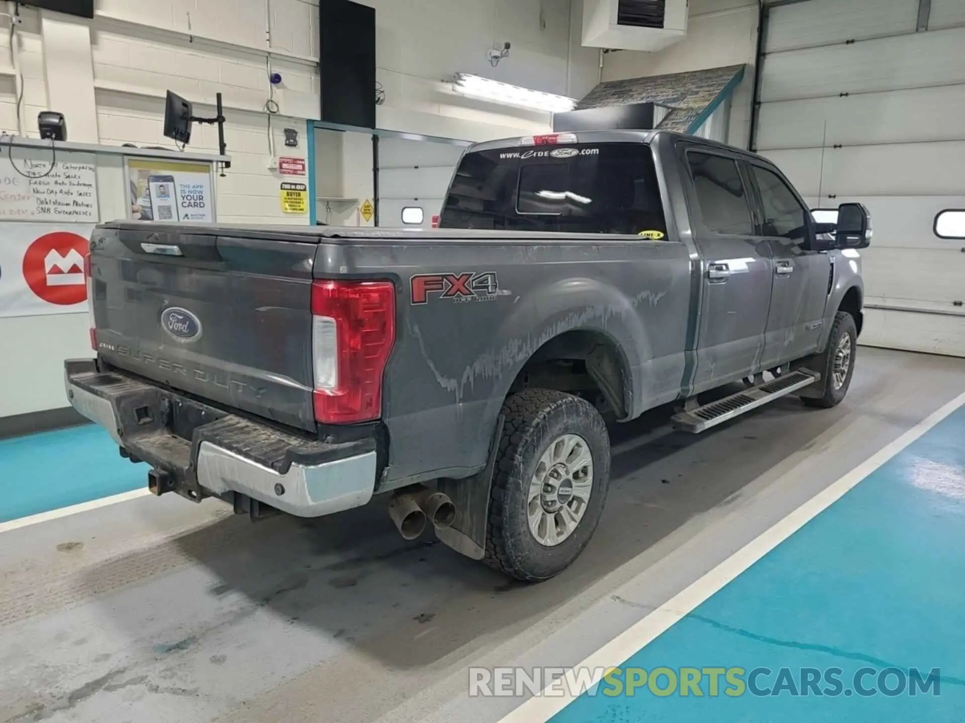 4 Фотография поврежденного автомобиля 1FT7W2BTXKED47504 FORD F-250 2019