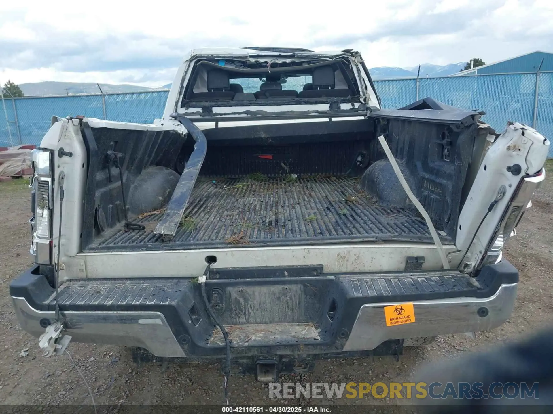 16 Photograph of a damaged car 1FT7W2BTXKEF64728 FORD F-250 2019