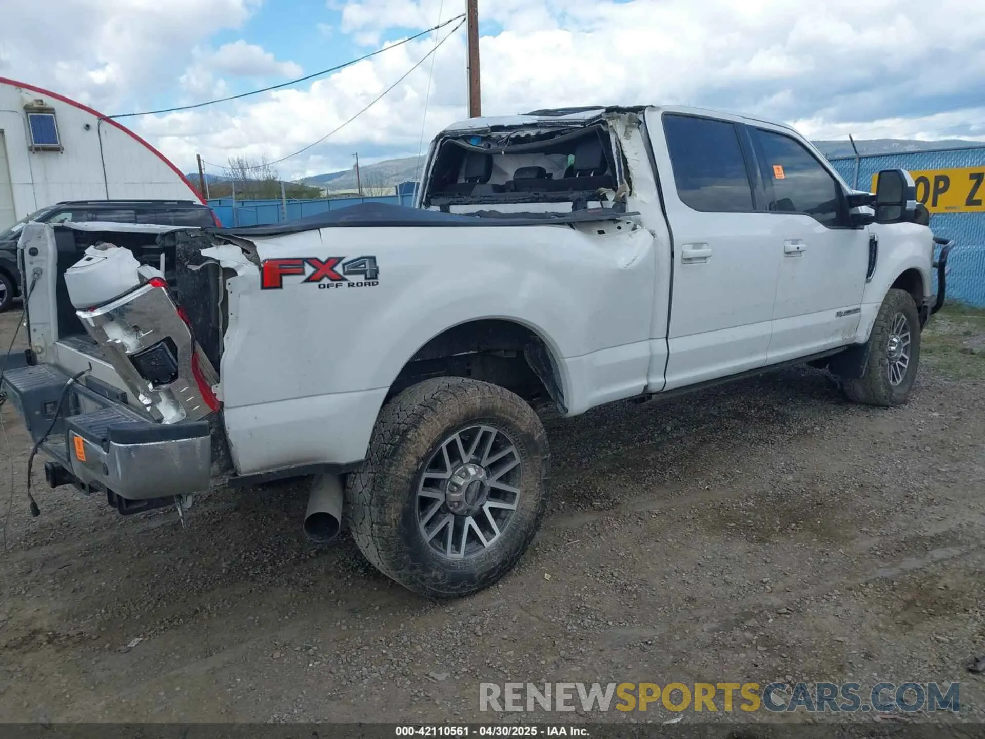 4 Photograph of a damaged car 1FT7W2BTXKEF64728 FORD F-250 2019