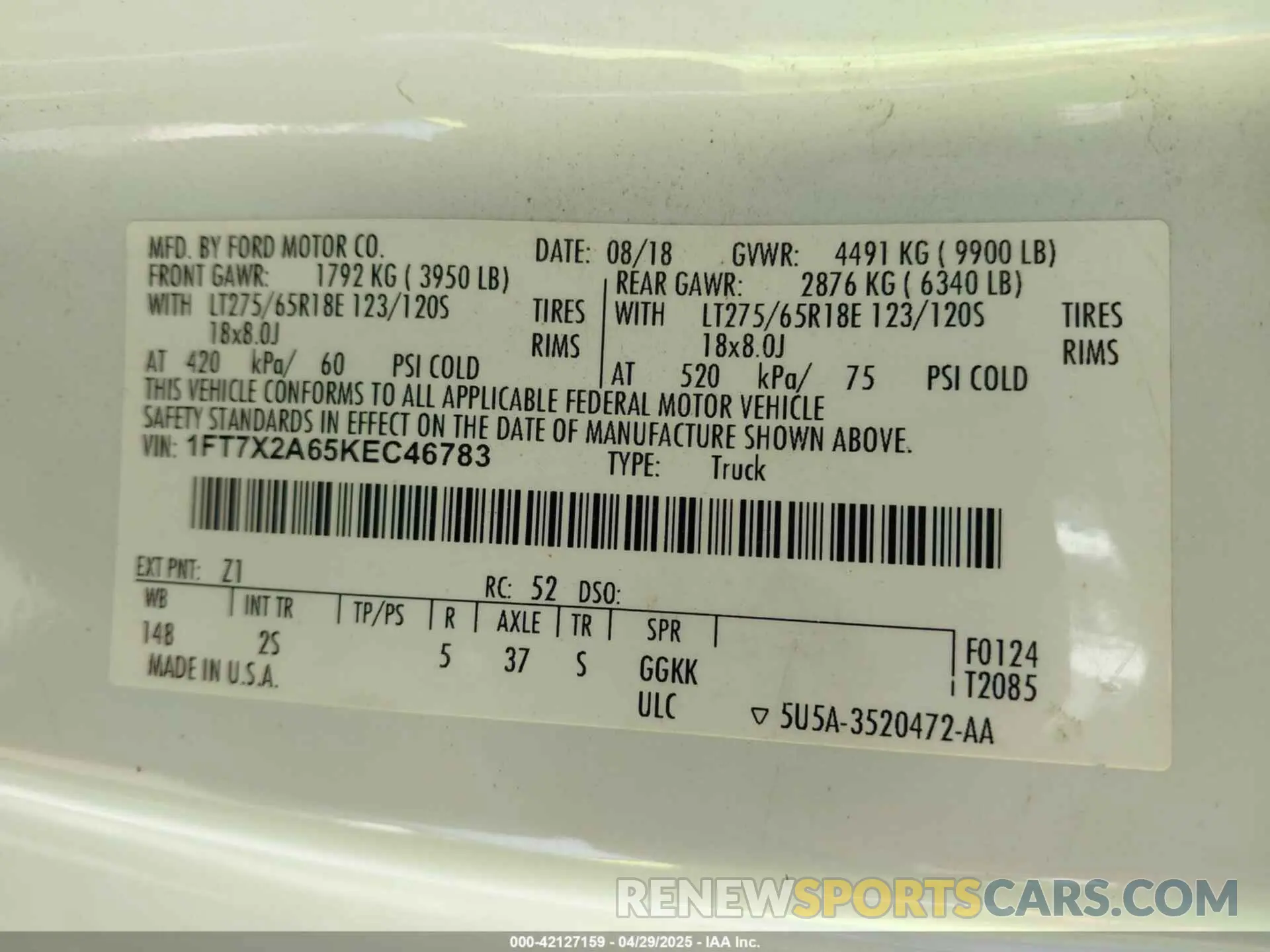 9 Photograph of a damaged car 1FT7X2A65KEC46783 FORD F-250 2019