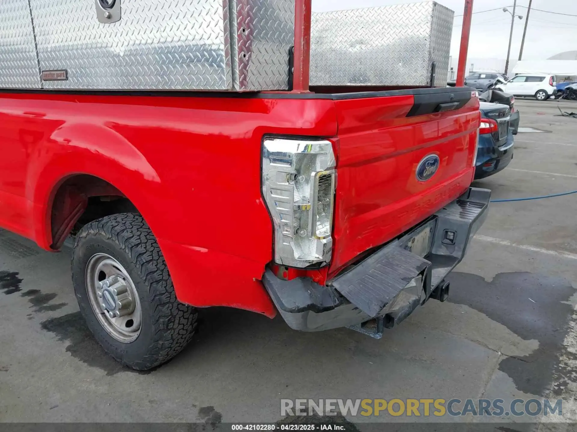 6 Photograph of a damaged car 1FT7X2A66KED72098 FORD F-250 2019