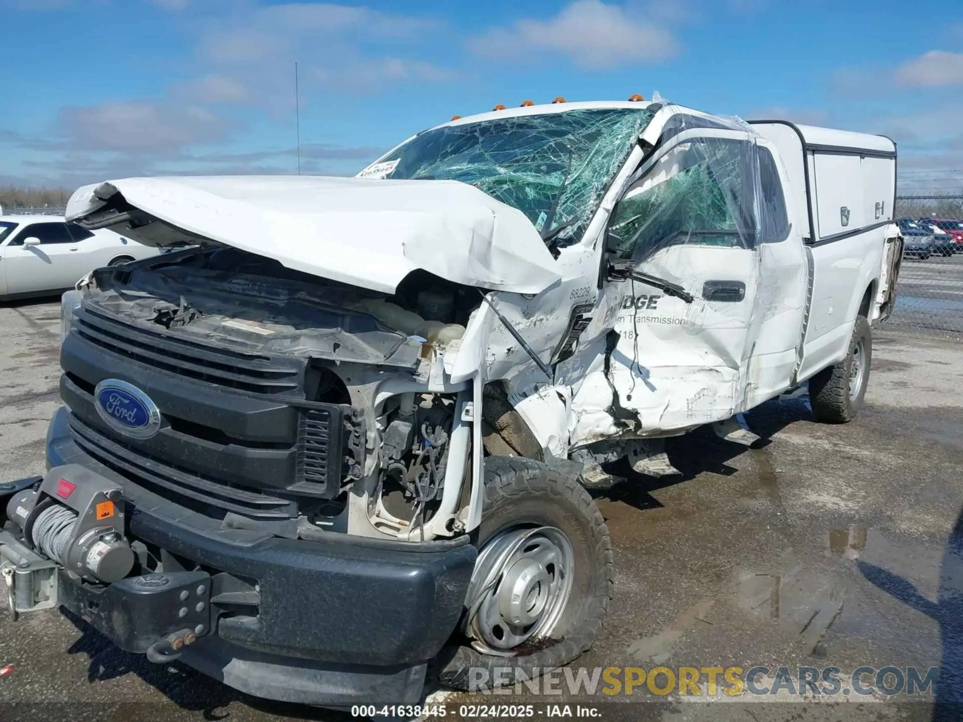 2 Photograph of a damaged car 1FT7X2B60KEF59030 FORD F-250 2019