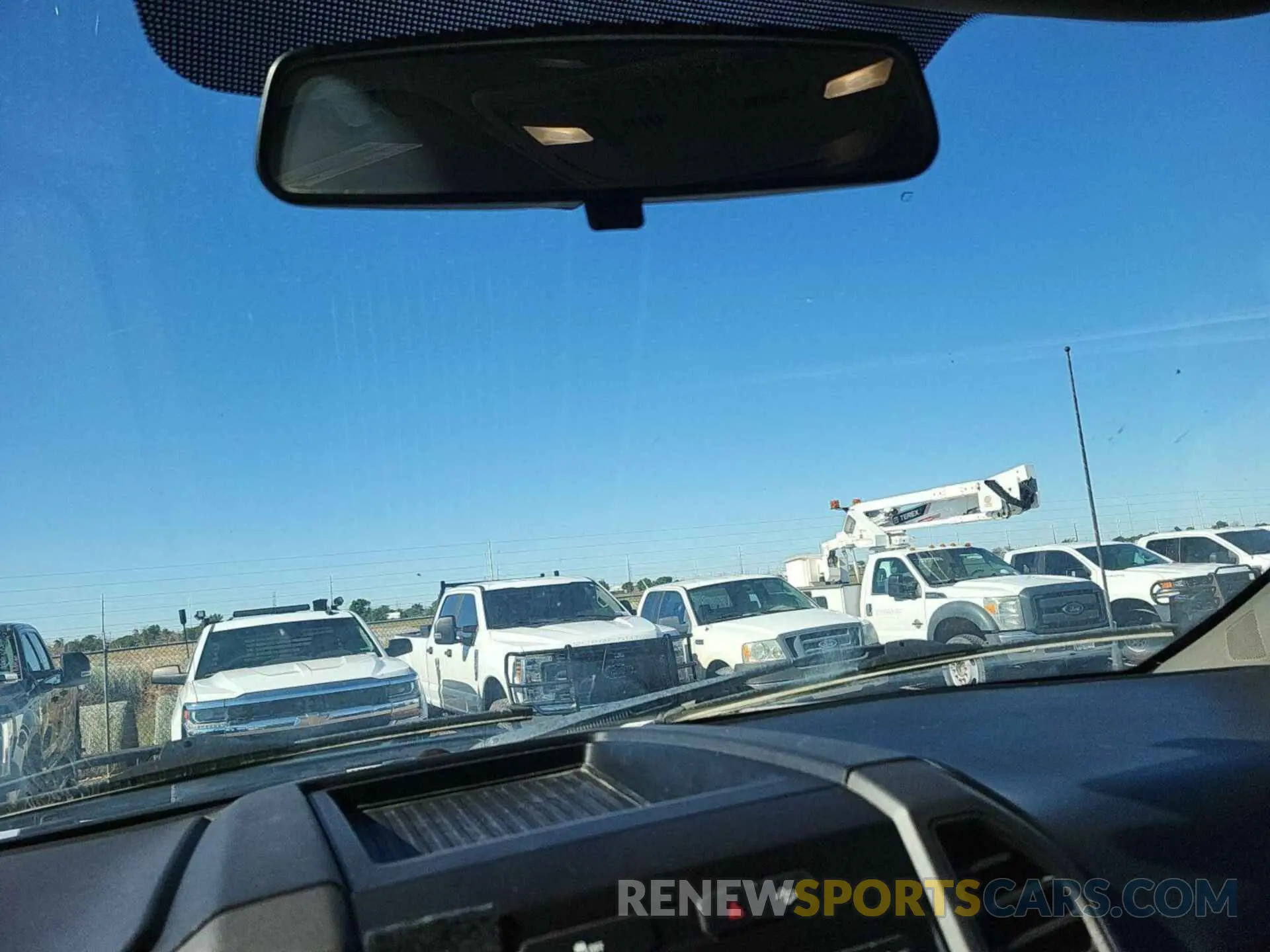 6 Photograph of a damaged car 1FT7X2B62KEC45296 FORD F-250 2019