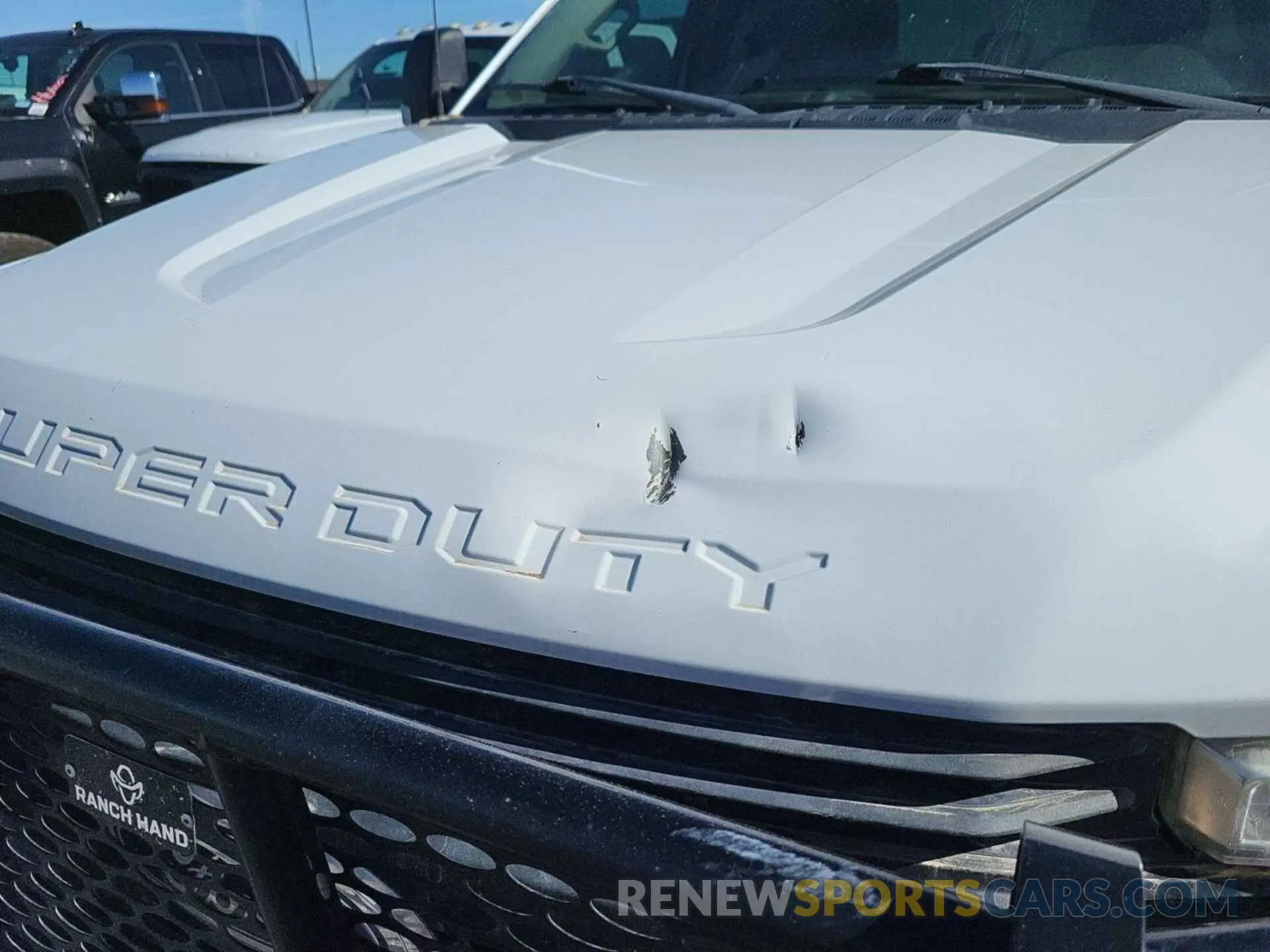8 Photograph of a damaged car 1FT7X2B62KEC45296 FORD F-250 2019
