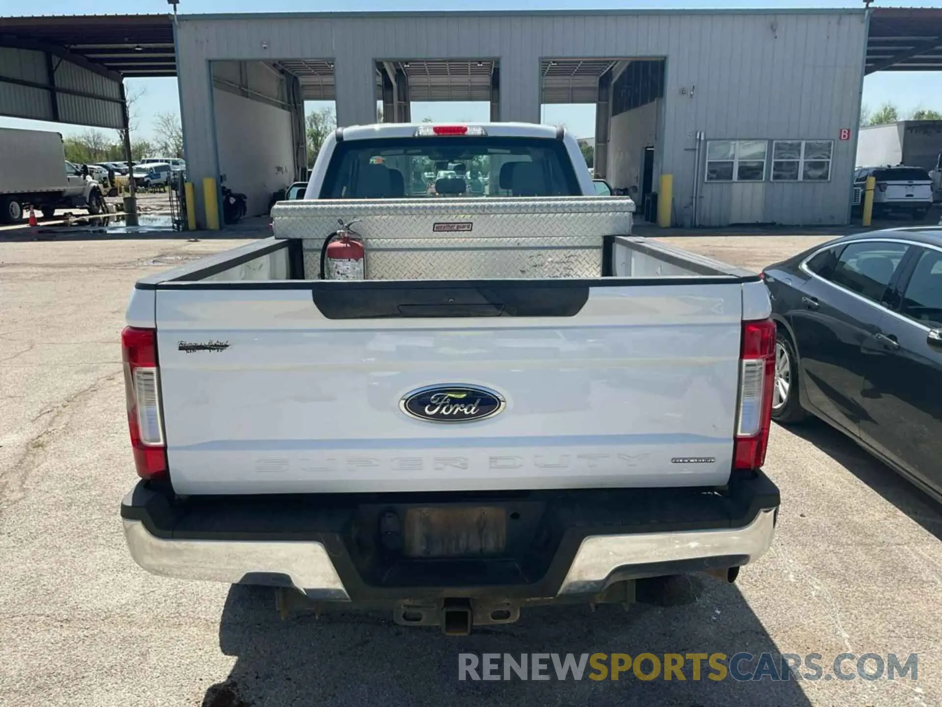 13 Фотография поврежденного автомобиля 1FT7X2B65KED39706 FORD F-250 2019
