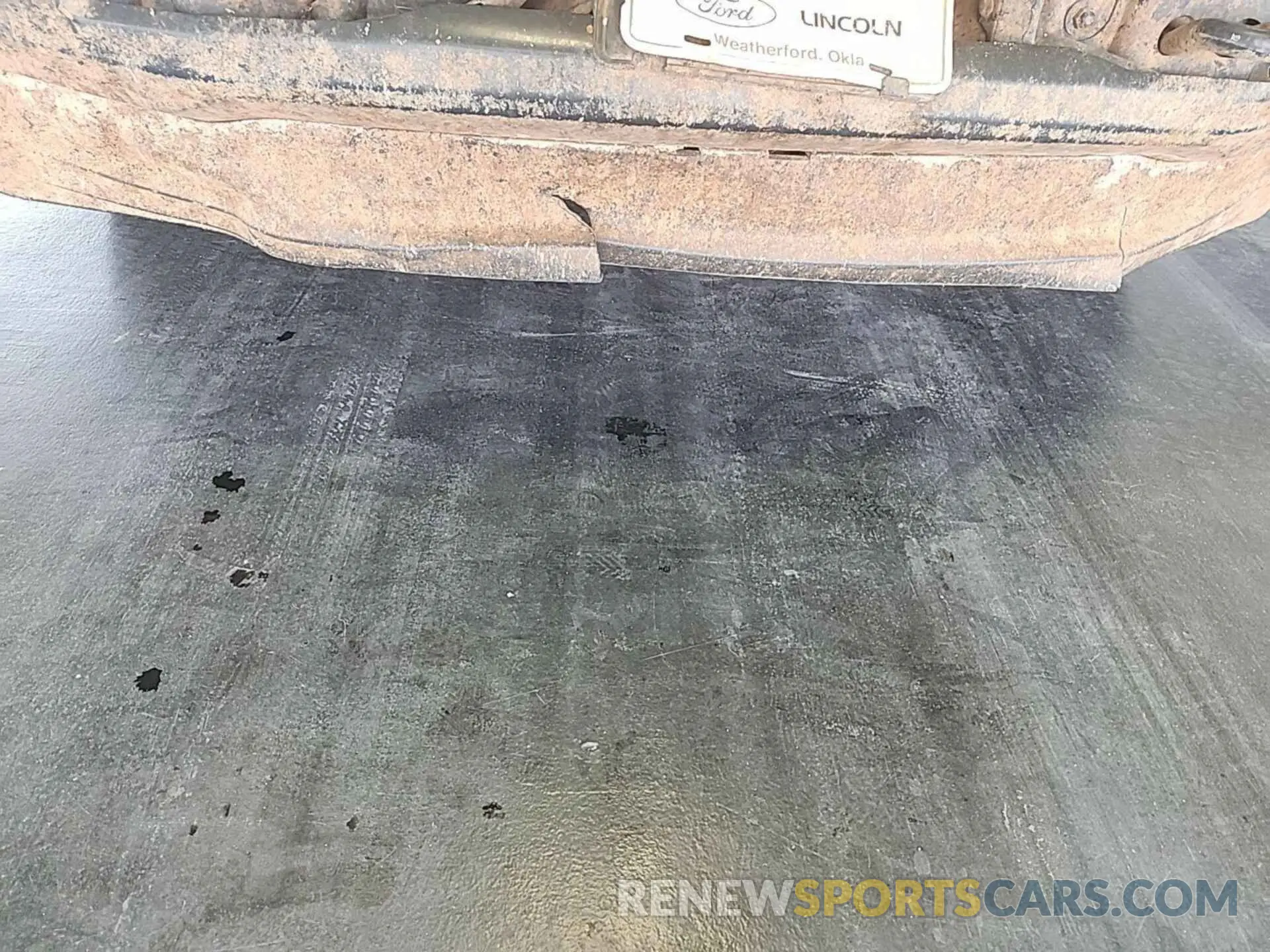 20 Photograph of a damaged car 1FT7X2B65KEF23074 FORD F-250 2019