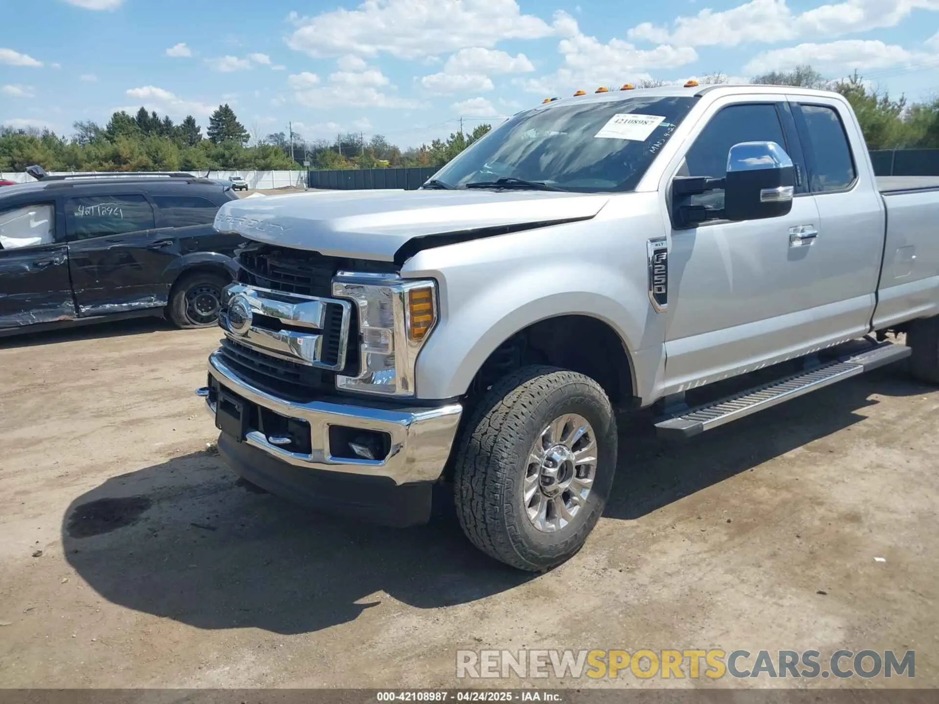 6 Photograph of a damaged car 1FT7X2B68KED62638 FORD F-250 2019
